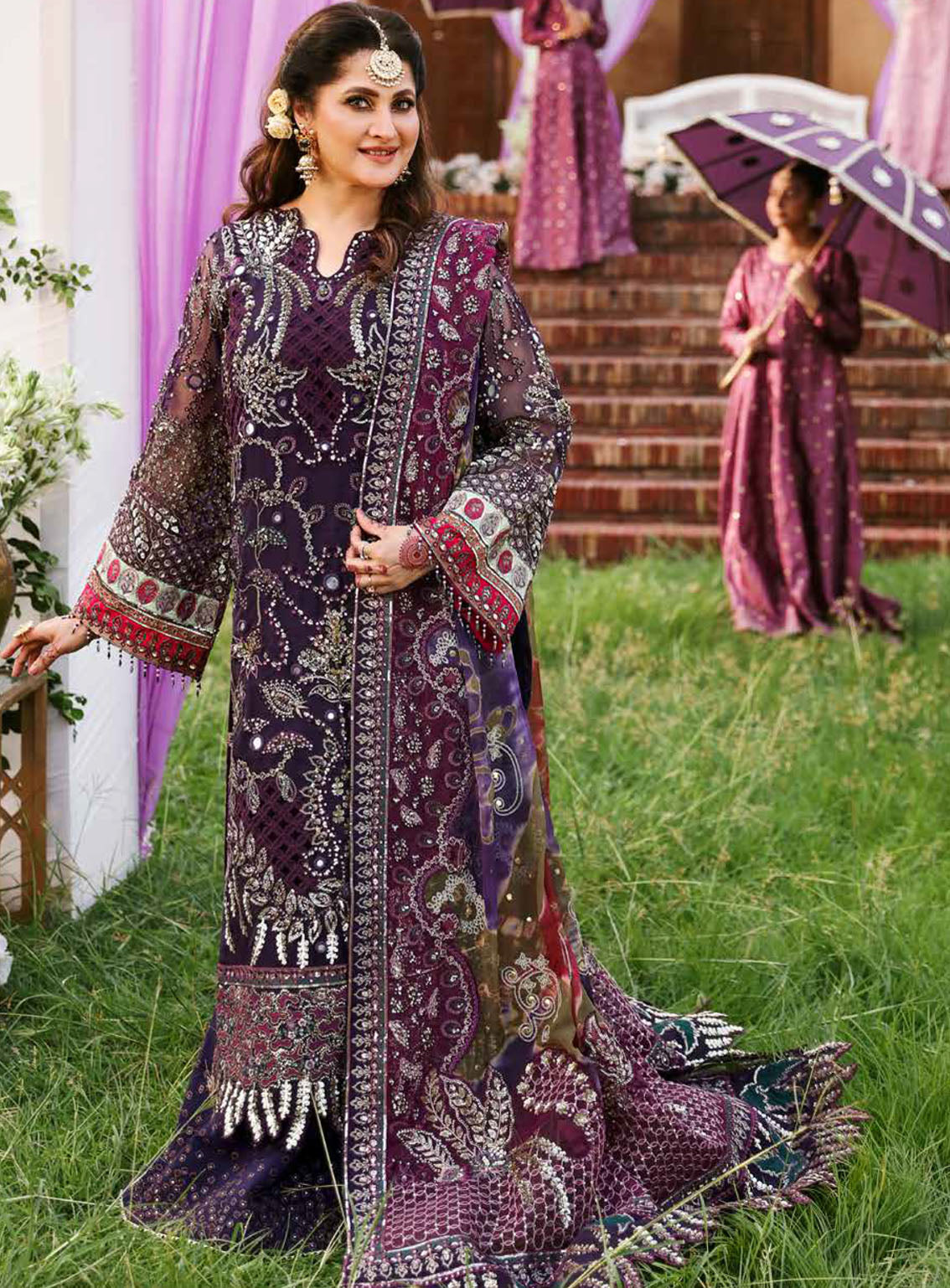Jhoomro By Nureh Luxury Formals Embroidered Organza 4 Piece Unstitched Suit NU24J NL-70 JAHAN Jhoomro By Nureh Luxury Formals Embroidered Organza 4 Piece Unstitched Suit NU24J NL-70 JAHAN