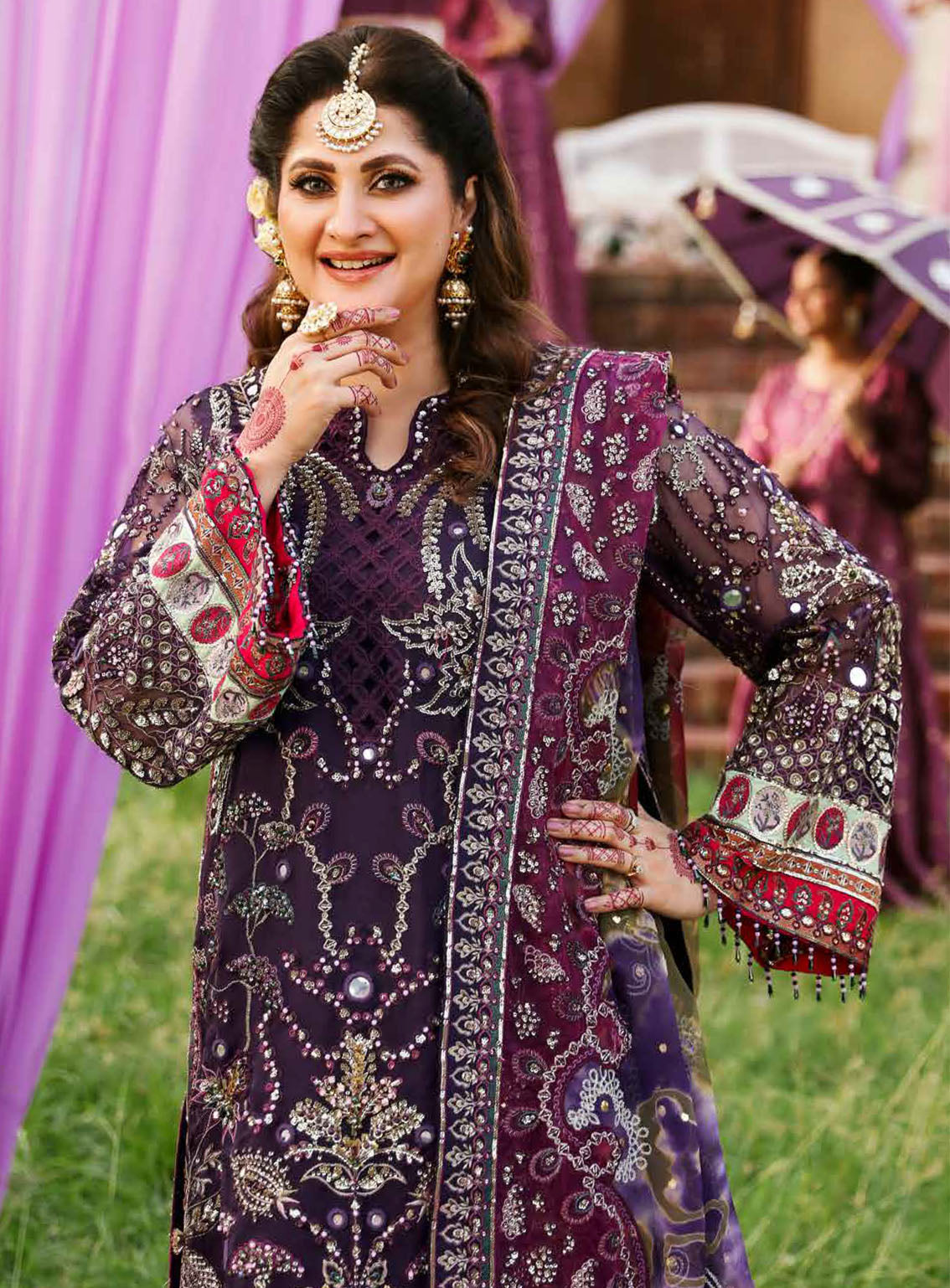 Jhoomro By Nureh Luxury Formals Embroidered Organza 4 Piece Unstitched Suit NU24J NL-70 JAHAN Jhoomro By Nureh Luxury Formals Embroidered Organza 4 Piece Unstitched Suit NU24J NL-70 JAHAN