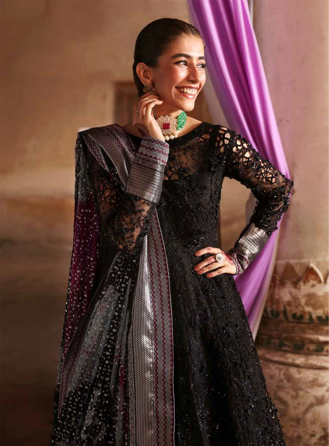 Jhoomro By Nureh Luxury Formals Embroidered Organza 4 Piece Unstitched Suit NU24J NL-73 MAYA Jhoomro By Nureh Luxury Formals Embroidered Organza 4 Piece Unstitched Suit NU24J NL-73 MAYA
