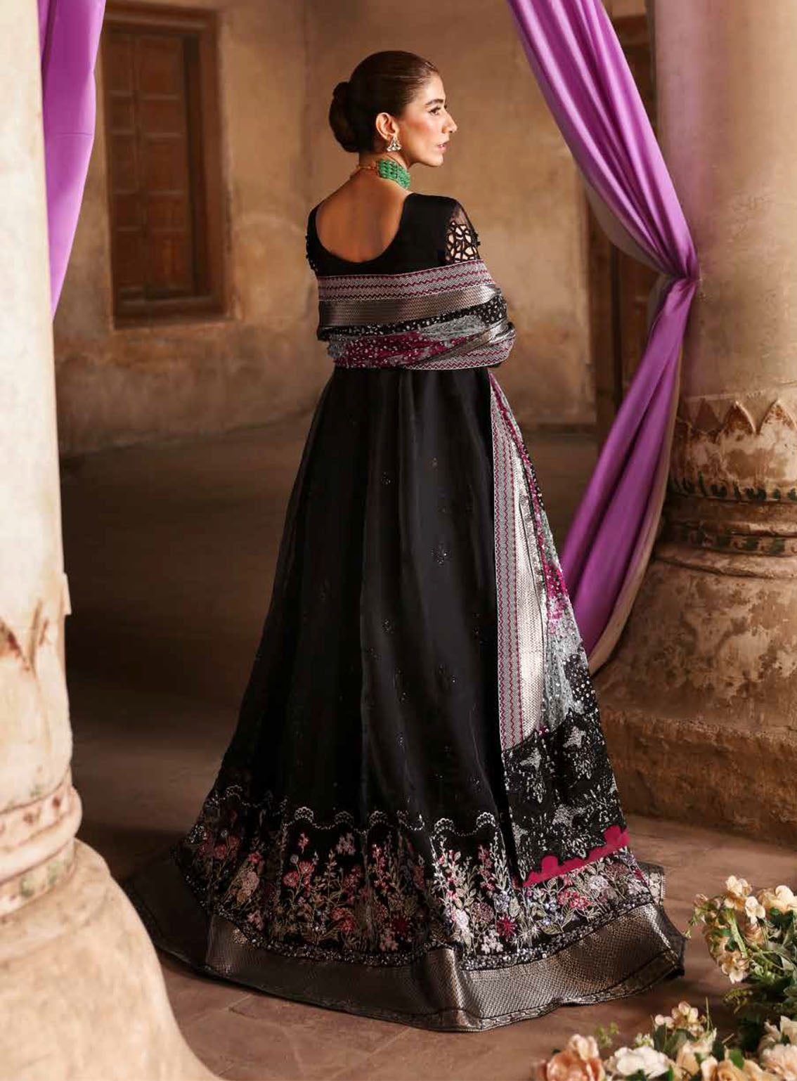 Jhoomro By Nureh Luxury Formals Embroidered Organza 4 Piece Unstitched Suit NU24J NL-73 MAYA Jhoomro By Nureh Luxury Formals Embroidered Organza 4 Piece Unstitched Suit NU24J NL-73 MAYA