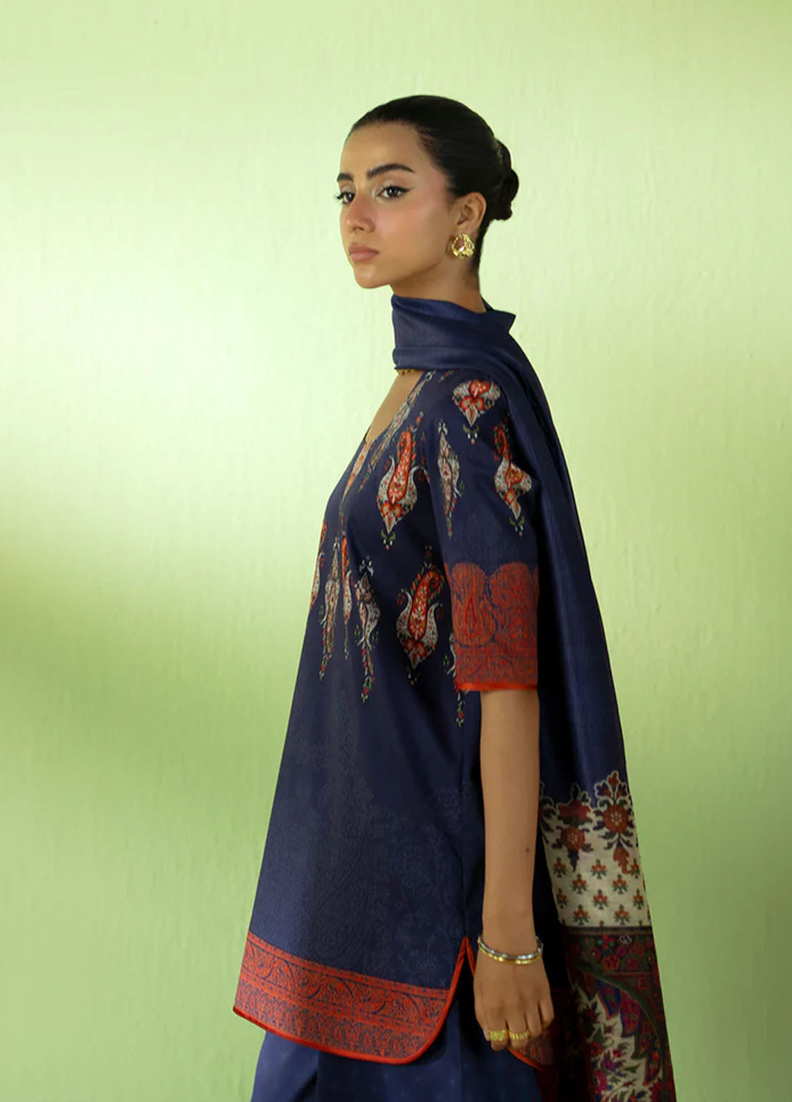 Joolie Prints By Saira Rizwan  Printed Cambric 3 Piece Unstitched Suit SR25JP D-02 CLOUD NINE Joolie Prints By Saira Rizwan  Printed Cambric 3 Piece Unstitched Suit SR25JP D-02 CLOUD NINE