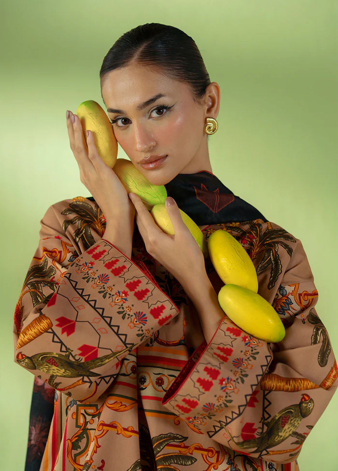 Joolie Prints By Saira Rizwan  Printed Cambric 3 Piece Unstitched Suit SR25JP D-05 GOLDEN HOUR Joolie Prints By Saira Rizwan  Printed Cambric 3 Piece Unstitched Suit SR25JP D-05 GOLDEN HOUR