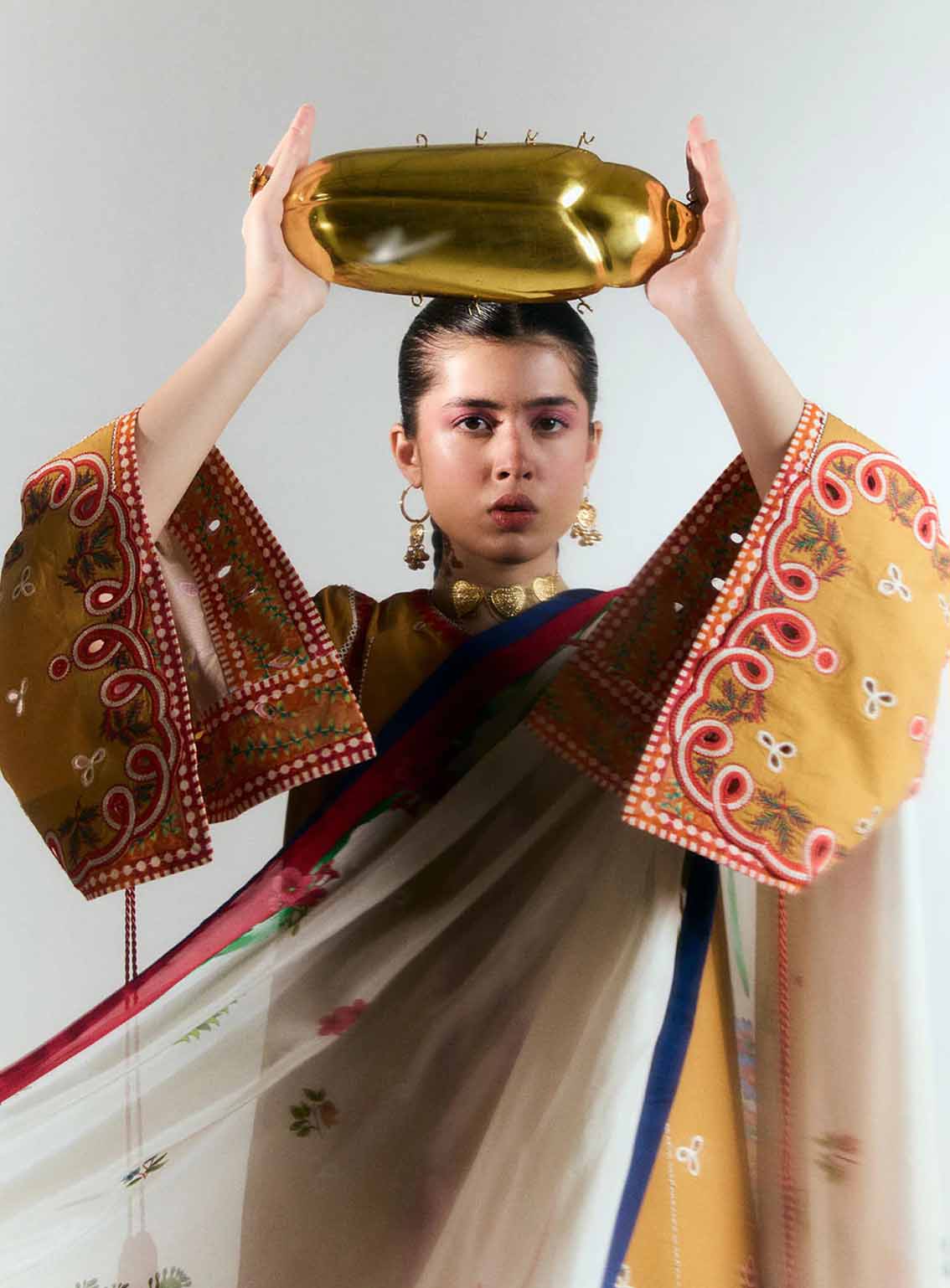 Jugnu Embroidered Lawn 3 Piece Unstitched Suit JL25E2 D-TANIM Jugnu Embroidered Lawn 3 Piece Unstitched Suit JL25E2 D-TANIM