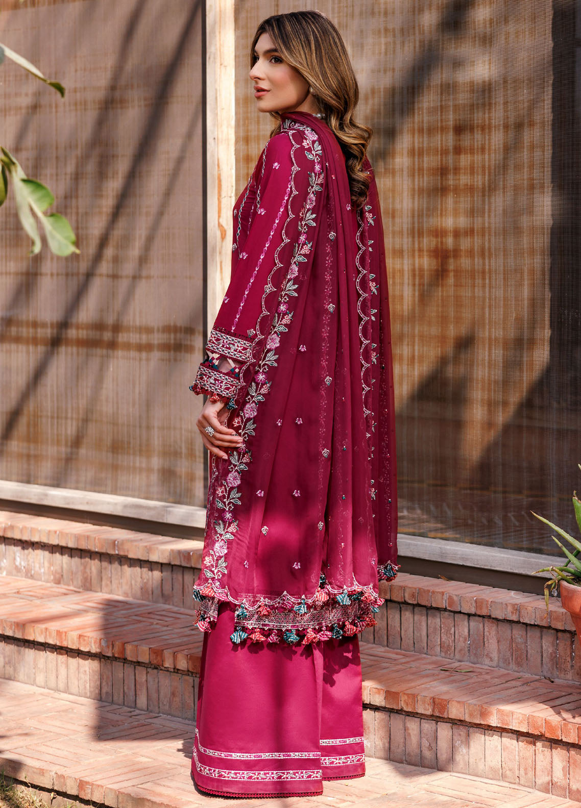 Kaavish By Farasha Eid Festive Embroidered Lawn 3 Piece Unstitched Suit FSH24KEFL D-01 GARNET GLAM Kaavish By Farasha Eid Festive Embroidered Lawn 3 Piece Unstitched Suit FSH24KEFL D-01 GARNET GLAM