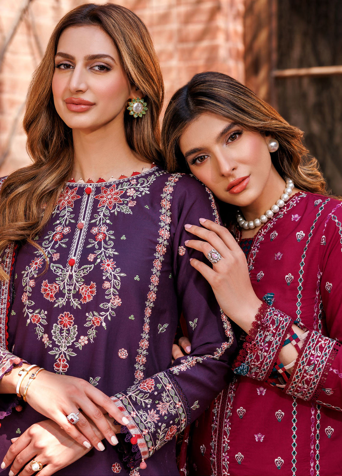 Kaavish By Farasha Eid Festive Embroidered Lawn 3 Piece Unstitched Suit FSH24KEFL D-02 SHADOW BERRY Kaavish By Farasha Eid Festive Embroidered Lawn 3 Piece Unstitched Suit FSH24KEFL D-02 SHADOW BERRY