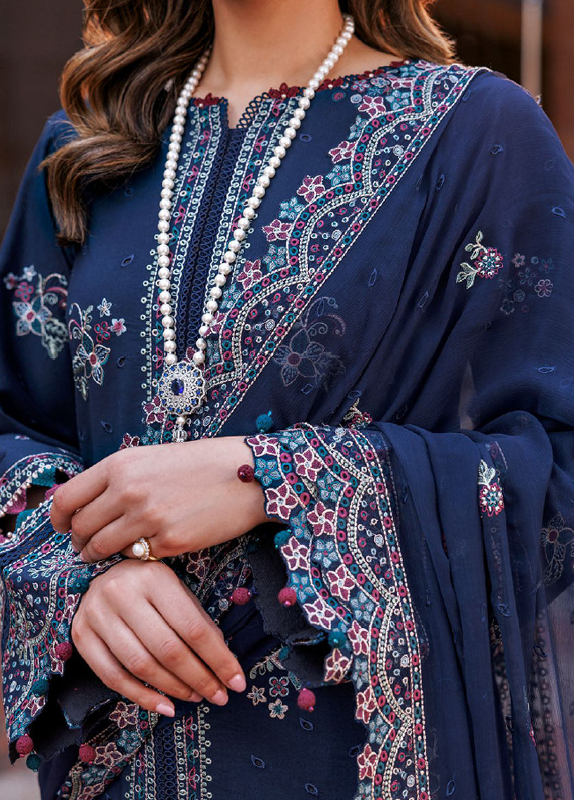 Kaavish By Farasha Eid Festive Embroidered Lawn 3 Piece Unstitched Suit FSH24KEFL D-04 DEEP SAPPHIRE Kaavish By Farasha Eid Festive Embroidered Lawn 3 Piece Unstitched Suit FSH24KEFL D-04 DEEP SAPPHIRE