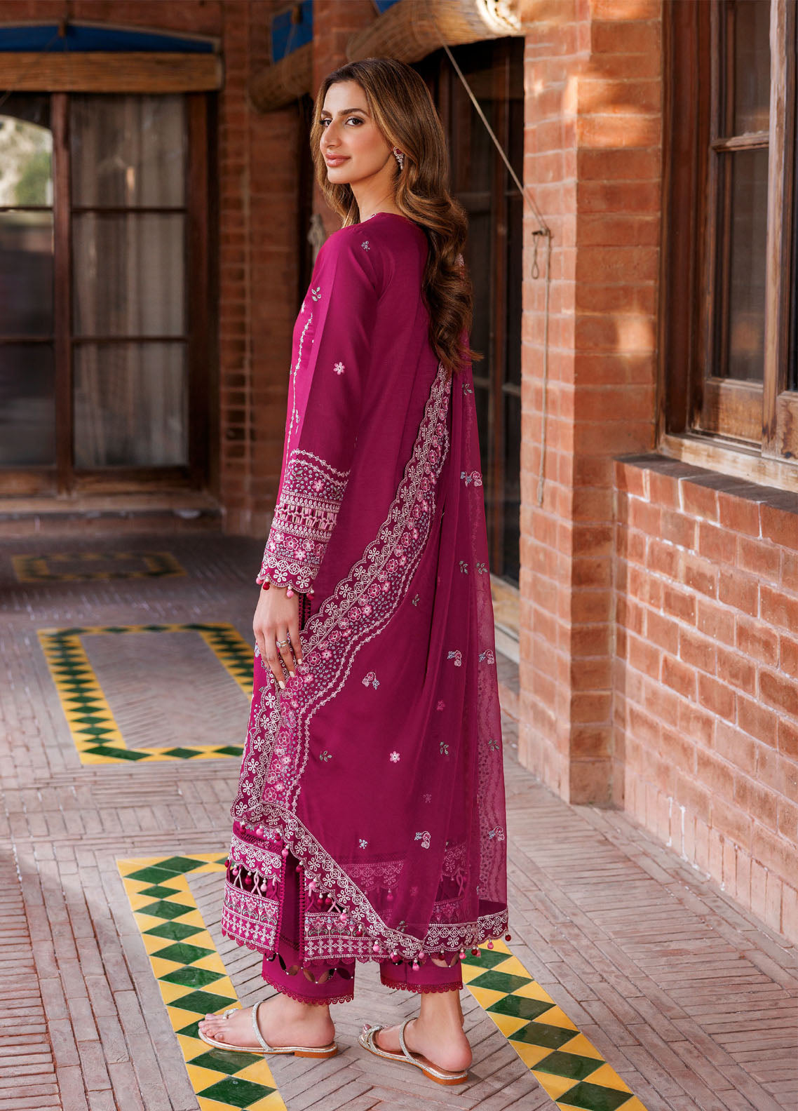 Kaavish By Farasha Eid Festive Embroidered Lawn 3 Piece Unstitched Suit FSH24KEFL D-07 ROSY SOMBER Kaavish By Farasha Eid Festive Embroidered Lawn 3 Piece Unstitched Suit FSH24KEFL D-07 ROSY SOMBER