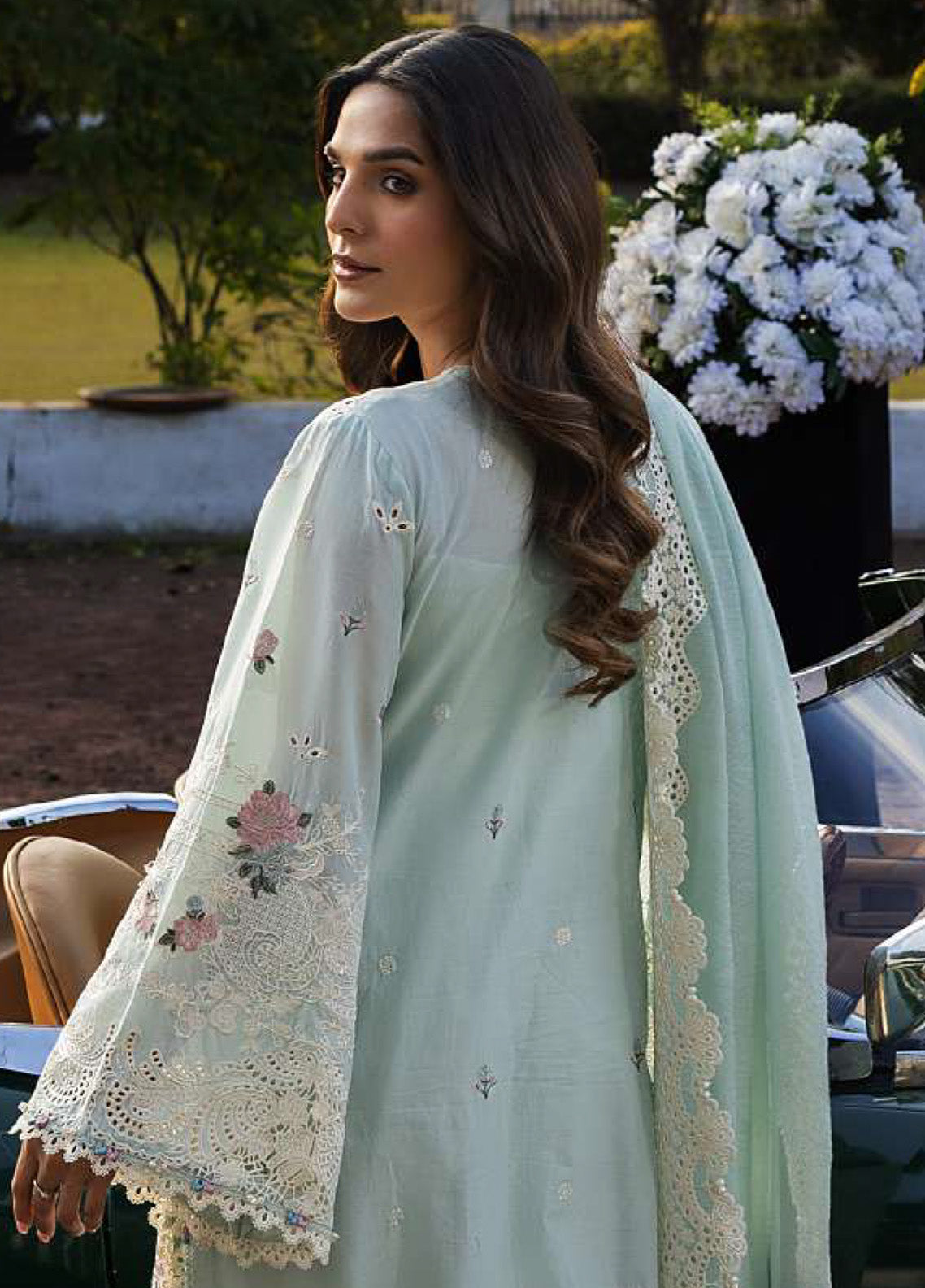Kahf Luxury Embroidered Lawn 3 Piece Unstitched Suit KHF25LL KLR-02B GARNET Kahf Luxury Embroidered Lawn 3 Piece Unstitched Suit KHF25LL KLR-02B GARNET