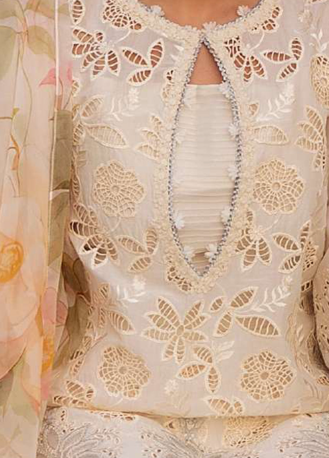 Kahf Luxury Embroidered Lawn 3 Piece Unstitched Suit KHF25LL KLR-07 MIRIAM Kahf Luxury Embroidered Lawn 3 Piece Unstitched Suit KHF25LL KLR-07 MIRIAM