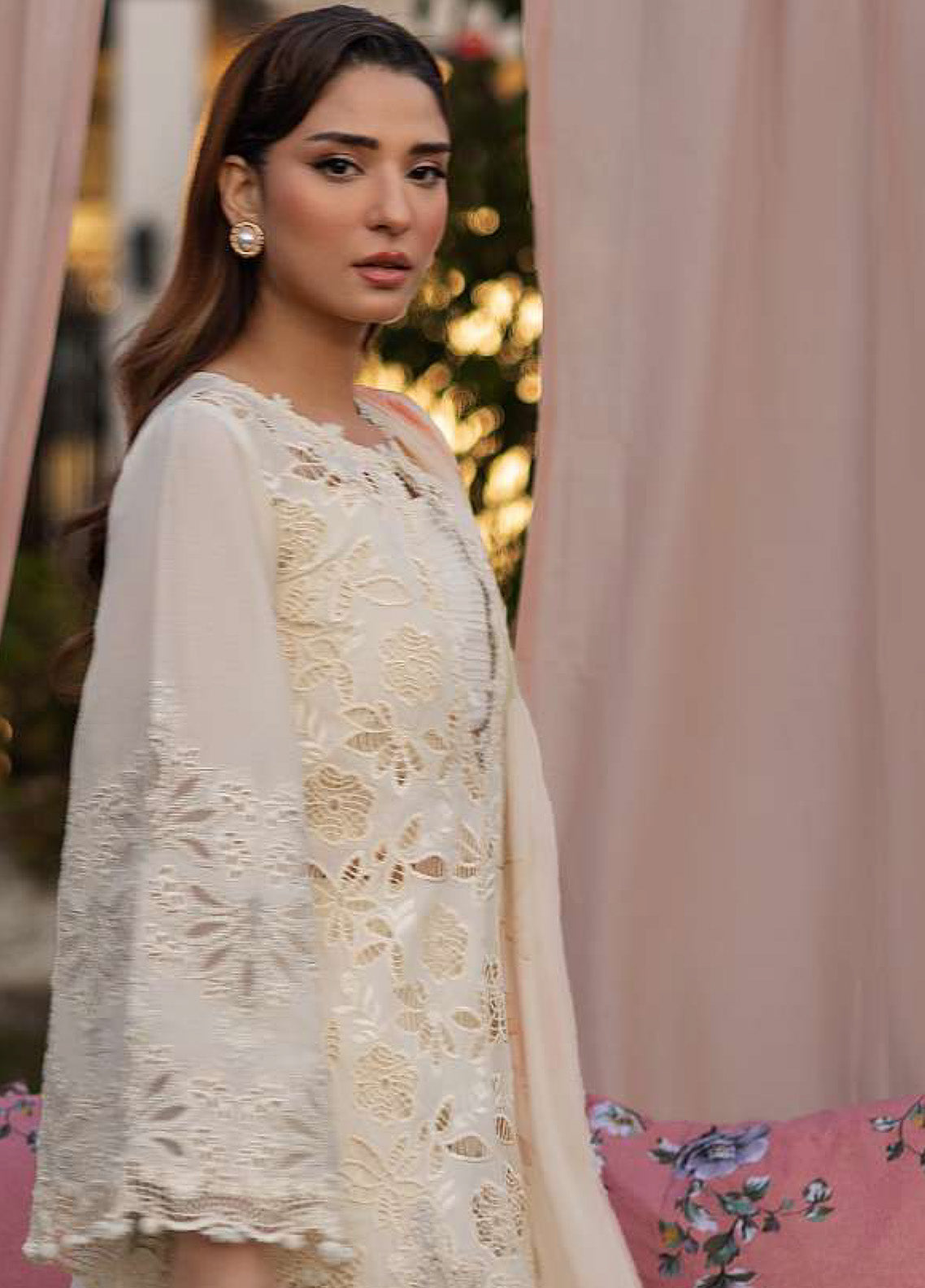 Kahf Luxury Embroidered Lawn 3 Piece Unstitched Suit KHF25LL KLR-07 MIRIAM Kahf Luxury Embroidered Lawn 3 Piece Unstitched Suit KHF25LL KLR-07 MIRIAM