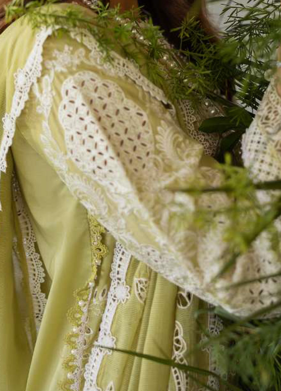 Kahf Luxury Embroidered Lawn 3 Piece Unstitched Suit KHF25LL KLR-08 AMELIA Kahf Luxury Embroidered Lawn 3 Piece Unstitched Suit KHF25LL KLR-08 AMELIA