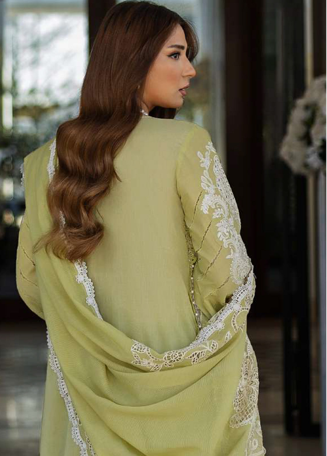 Kahf Luxury Embroidered Lawn 3 Piece Unstitched Suit KHF25LL KLR-08 AMELIA Kahf Luxury Embroidered Lawn 3 Piece Unstitched Suit KHF25LL KLR-08 AMELIA