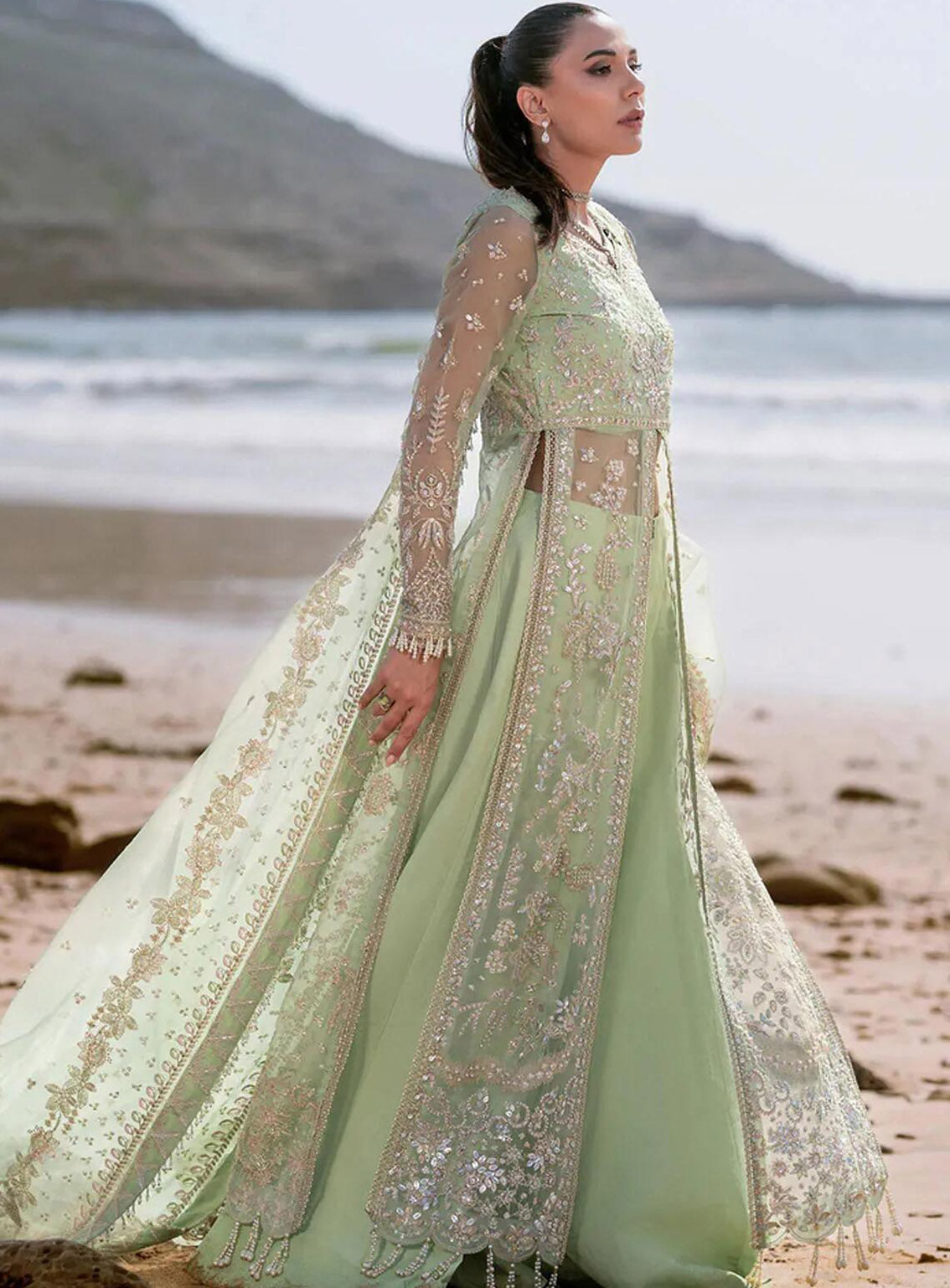 Kamari By Emaan Adeel Embroidered Organza 3 Piece Unstitched Suit EA24KR NOIR Kamari By Emaan Adeel Embroidered Organza 3 Piece Unstitched Suit EA24KR NOIR