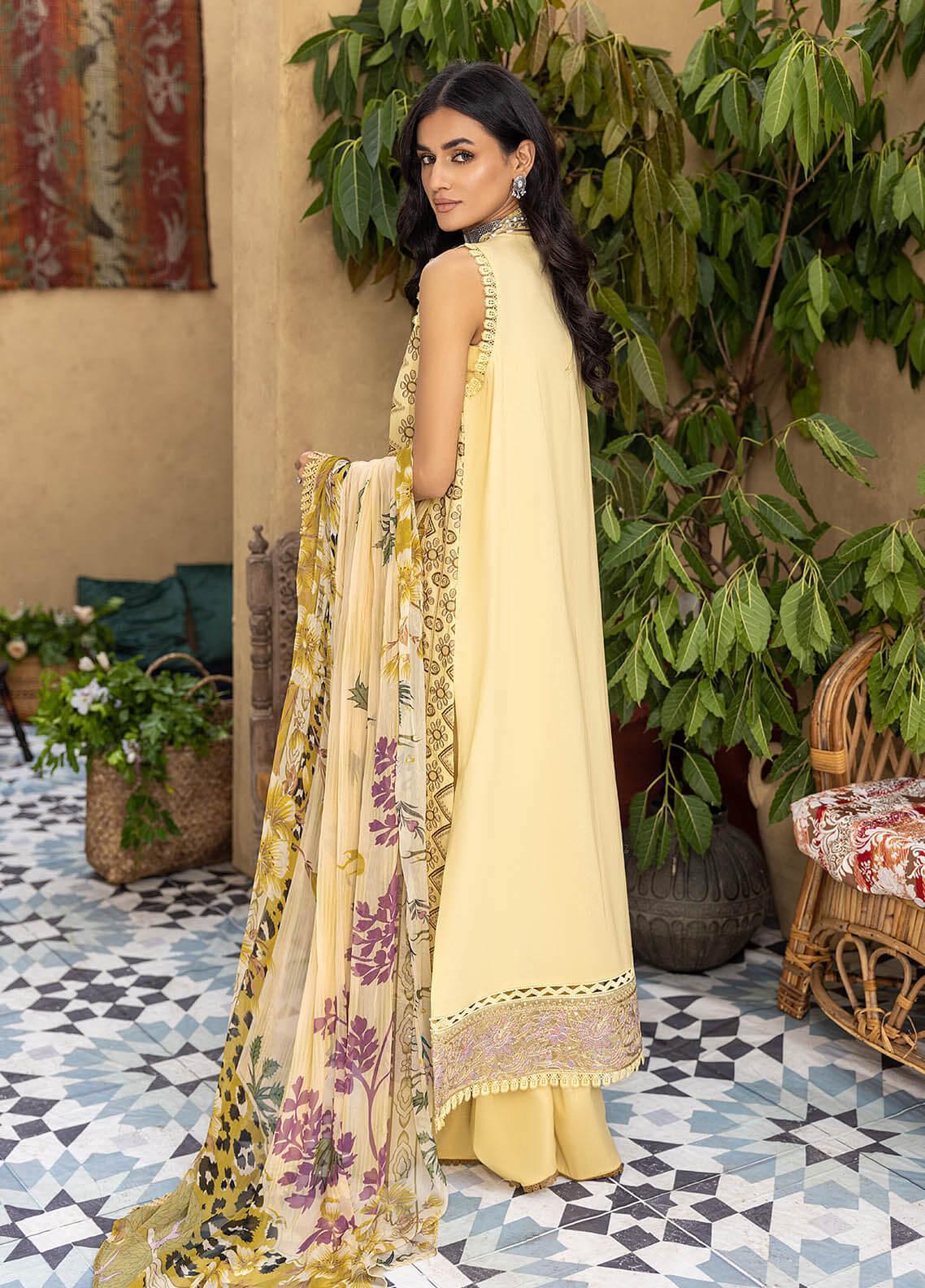 Kastoori By Awwal Embroidered Lawn Unstitched 3 Piece Suit - 07 Kastoori By Awwal Embroidered Lawn Unstitched 3 Piece Suit - 07