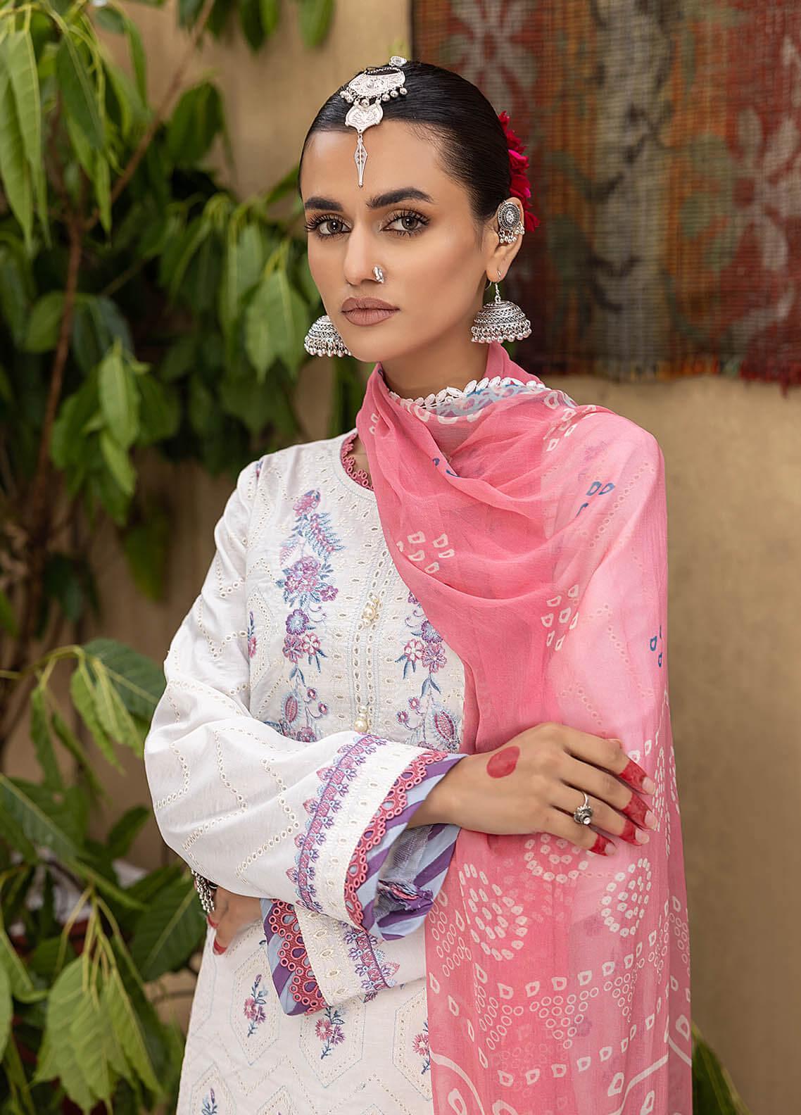 Kastoori By Awwal Embroidered Lawn Unstitched 3 Piece Suit - 08 Kastoori By Awwal Embroidered Lawn Unstitched 3 Piece Suit - 08