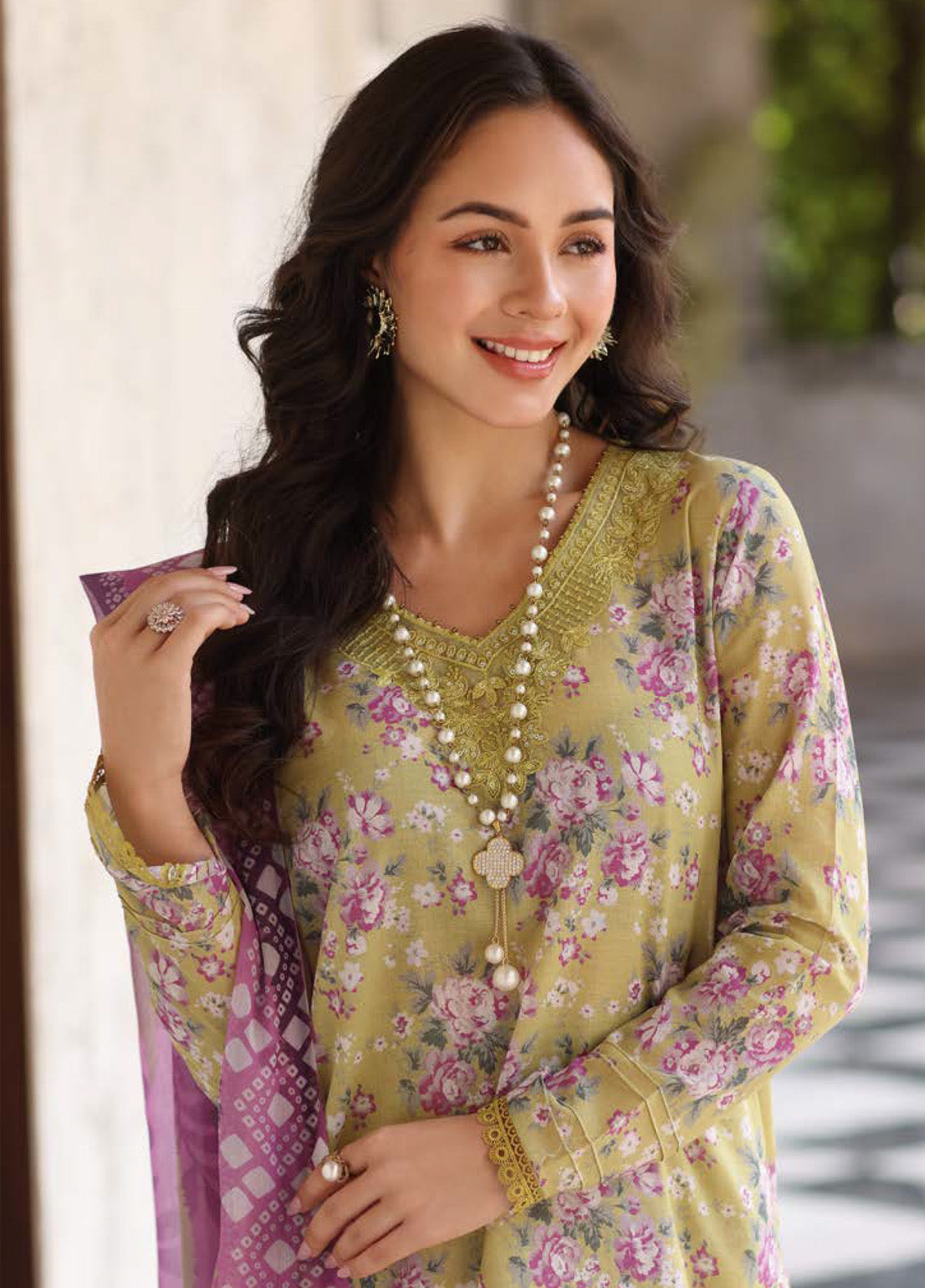 Kesariya By Riaz Arts Laser Embroidered Lawn 3 Piece Unstitched Suit RA25KEL PD-05 Kesariya By Riaz Arts Laser Embroidered Lawn 3 Piece Unstitched Suit RA25KEL PD-05