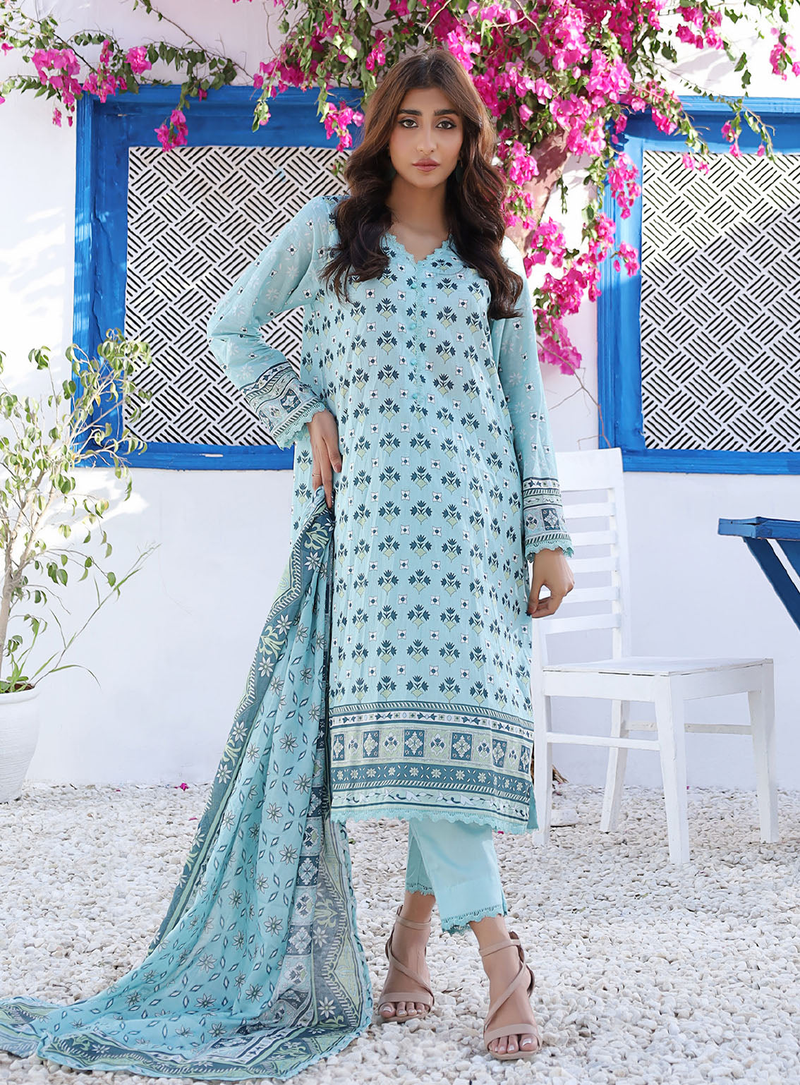 Keysha Summer Bloom Printed Lawn 3 Piece Unstitched Suit KS24SBPL-46 Keysha Summer Bloom Printed Lawn 3 Piece Unstitched Suit KS24SBPL-46