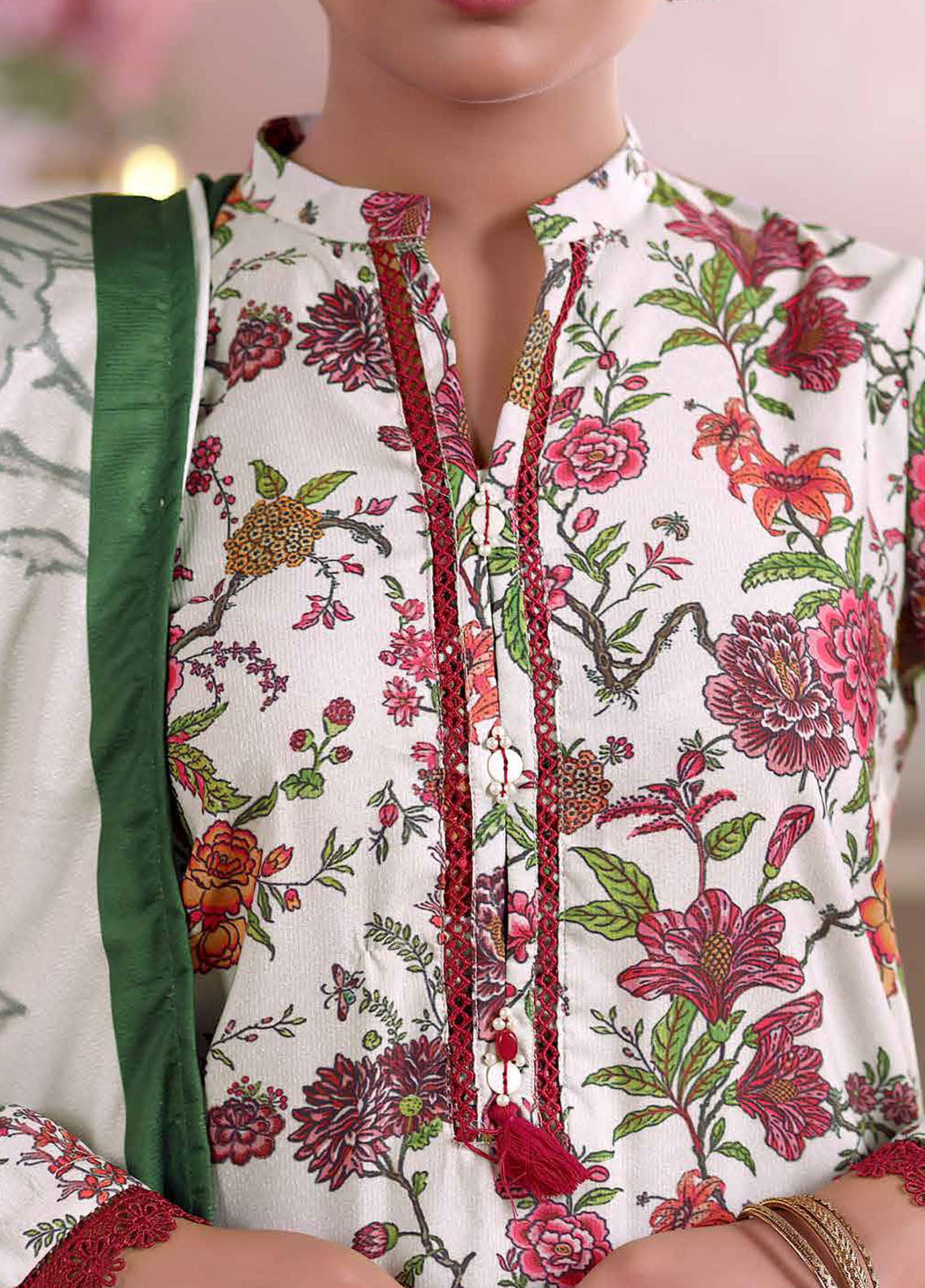 Khaas By Aizal Printed Ayudia 3 Piece Stitched Suit AL25KPA D-07 Khaas By Aizal Printed Ayudia 3 Piece Stitched Suit AL25KPA D-07