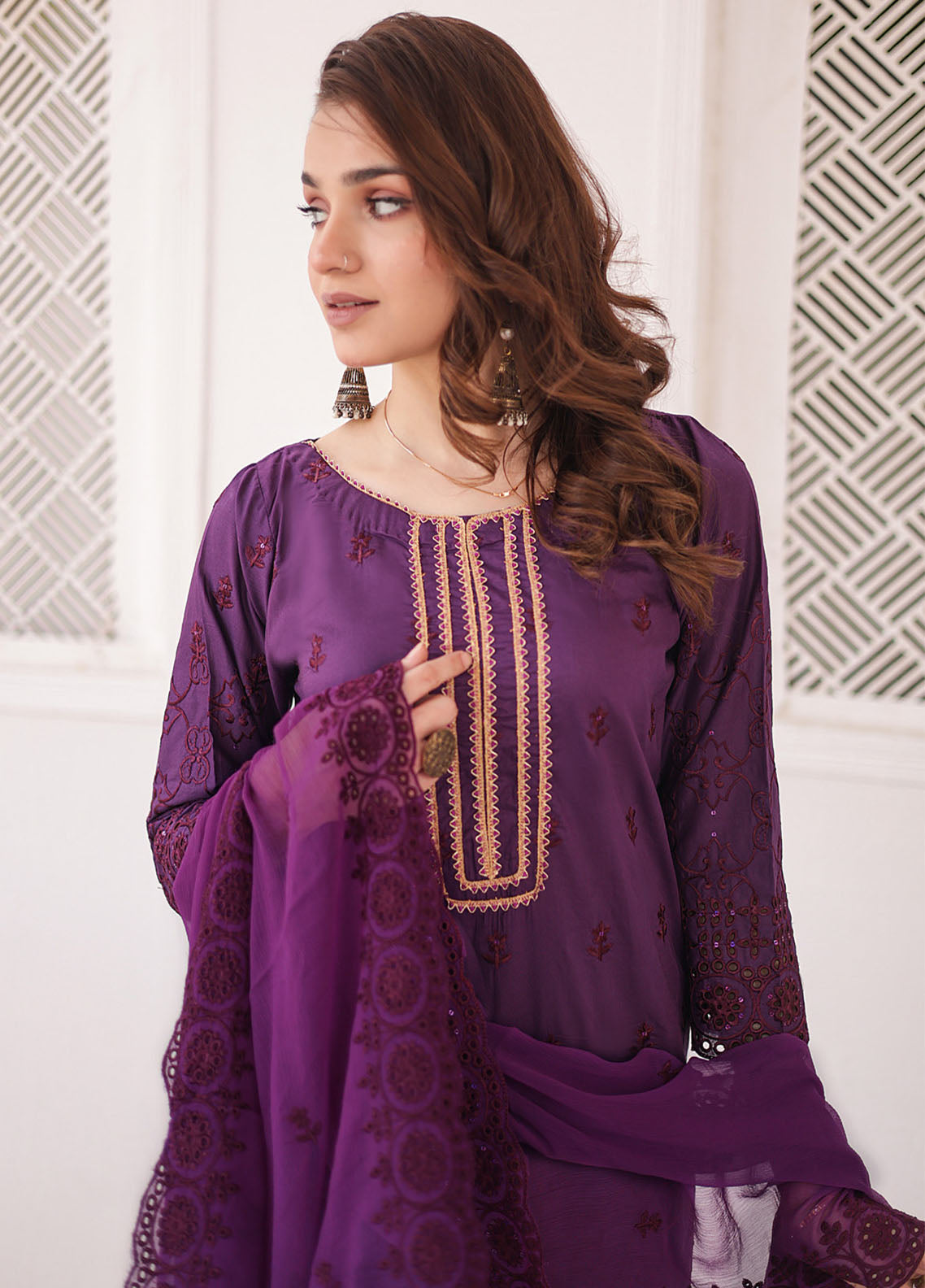 Khoobsurat By MTF Chikankari Lawn 3 Piece Unstitched Suit MTF24KCLV3 D-06 Khoobsurat By MTF Chikankari Lawn 3 Piece Unstitched Suit MTF24KCLV3 D-06