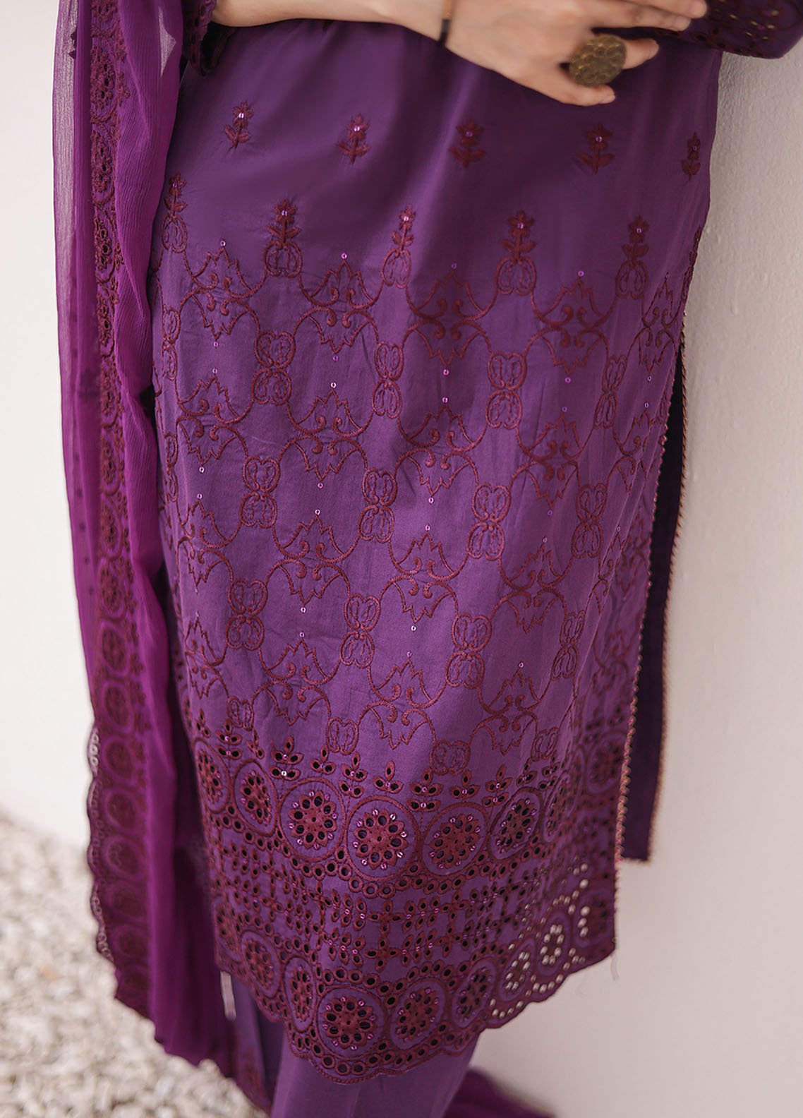Khoobsurat By MTF Chikankari Lawn 3 Piece Unstitched Suit MTF24KCLV3 D-06 Khoobsurat By MTF Chikankari Lawn 3 Piece Unstitched Suit MTF24KCLV3 D-06