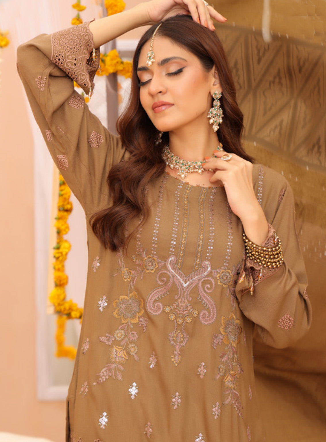 Khoobsorat By Schick Embroidered Peach Leather 3 Piece Unstitched Suit SDH24K D-01 Khoobsorat By Schick Embroidered Peach Leather 3 Piece Unstitched Suit SDH24K D-01
