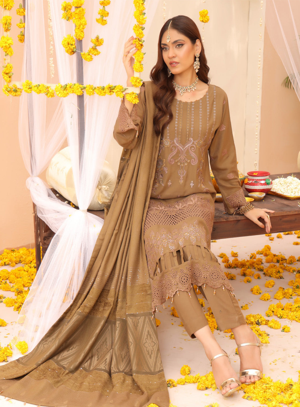 Khoobsorat By Schick Embroidered Peach Leather 3 Piece Unstitched Suit SDH24K D-01 Khoobsorat By Schick Embroidered Peach Leather 3 Piece Unstitched Suit SDH24K D-01