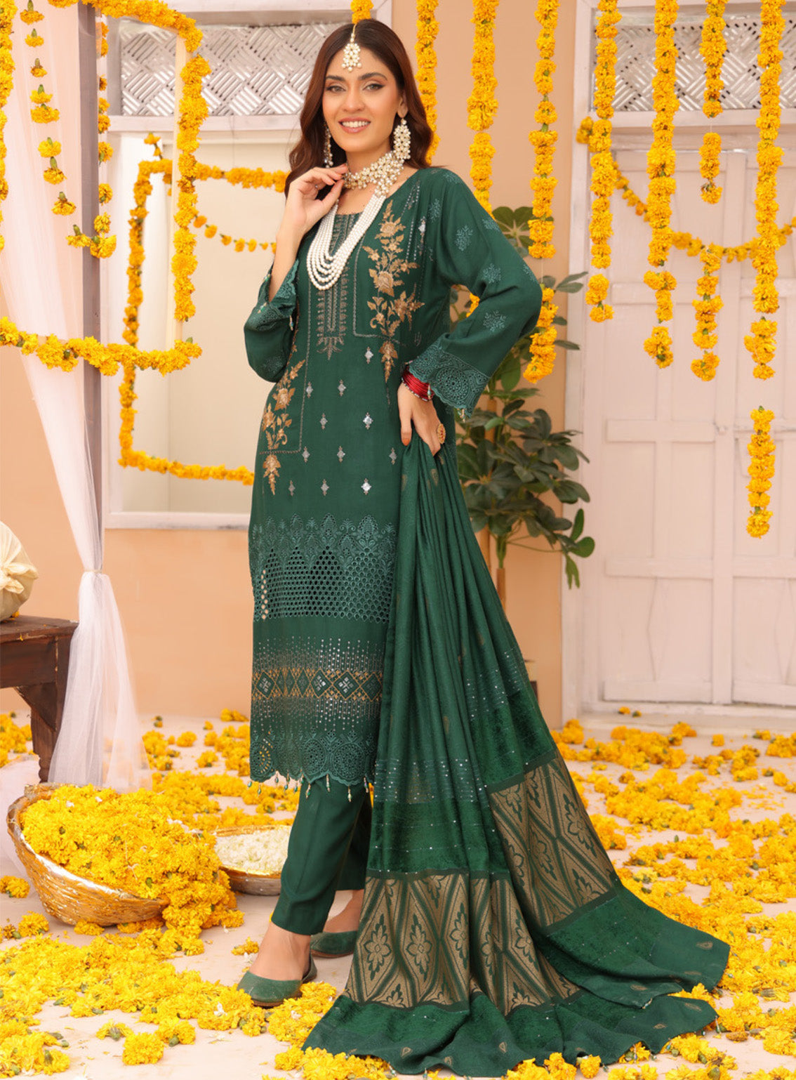 Khoobsorat By Schick Embroidered Peach Leather 3 Piece Unstitched Suit SDH24K D-04 Khoobsorat By Schick Embroidered Peach Leather 3 Piece Unstitched Suit SDH24K D-04