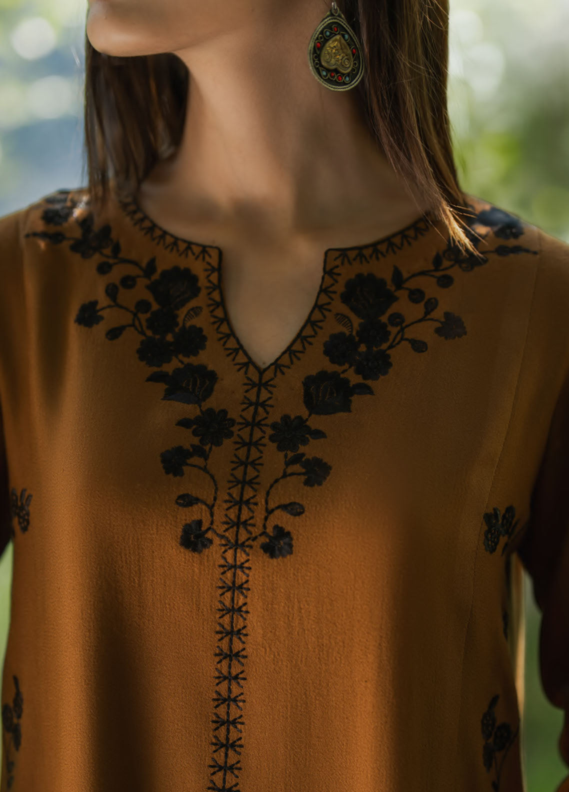 Khunki By Casual Lite Premium Embroidered Dhanak 3 Piece Stitched Suit CL25kWV1 D-03 MAPLE GLOW Khunki By Casual Lite Premium Embroidered Dhanak 3 Piece Stitched Suit CL25kWV1 D-03 MAPLE GLOW