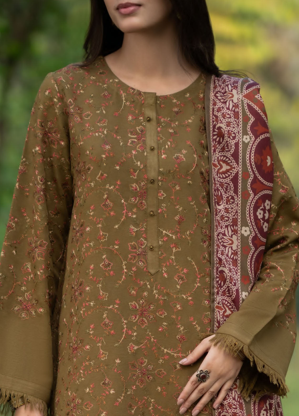 Khunki By Casual Lite Premium Embroidered Dhanak 3 Piece Stitched Suit CL25kWV1 D-06 WALNUT Khunki By Casual Lite Premium Embroidered Dhanak 3 Piece Stitched Suit CL25kWV1 D-06 WALNUT