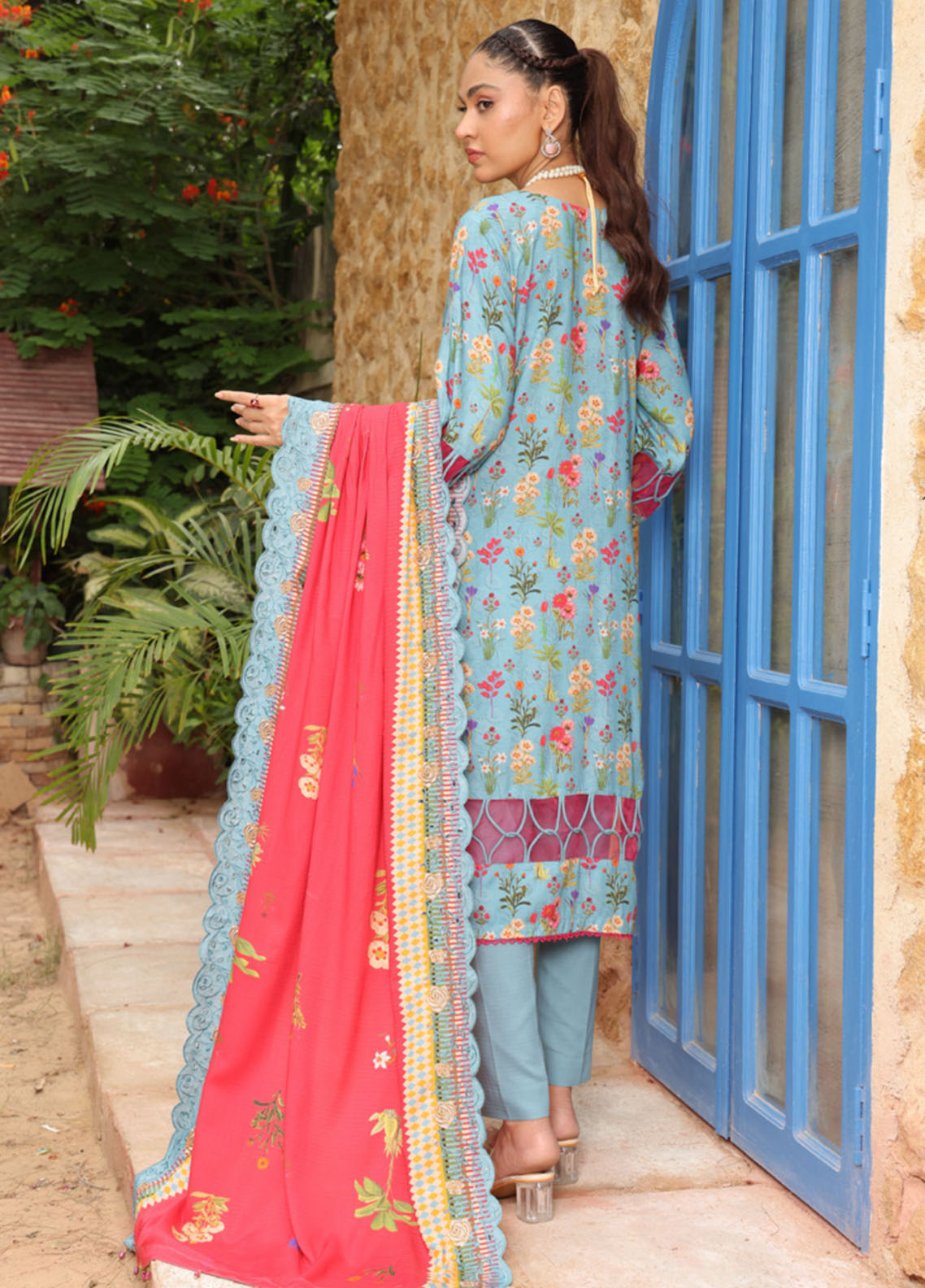 Kinara Series By Schick Embroidered Doriya 3 Piece Unstitched Suit SDH25KS D-DE-08 Kinara Series By Schick Embroidered Doriya 3 Piece Unstitched Suit SDH25KS D-DE-08