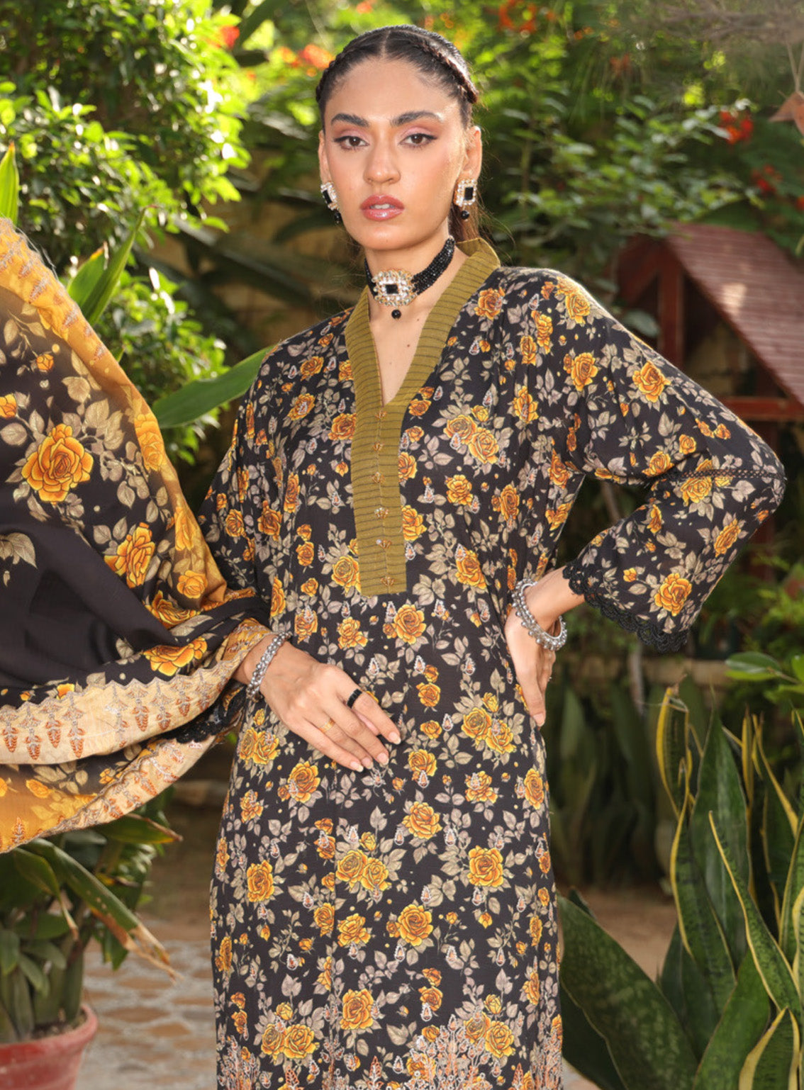 Kinara Series By Schick Printed Linen 3 Piece Unstitched Suit SDH24KS D-09 Kinara Series By Schick Printed Linen 3 Piece Unstitched Suit SDH24KS D-09
