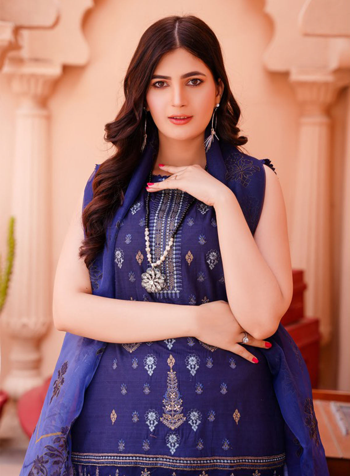 Koh-E-Noor By Noorjahan Premium Embroidered Lawn 3 Piece Unstitched Suit NJ24KN PEL D-01 Koh-E-Noor By Noorjahan Premium Embroidered Lawn 3 Piece Unstitched Suit NJ24KN PEL D-01