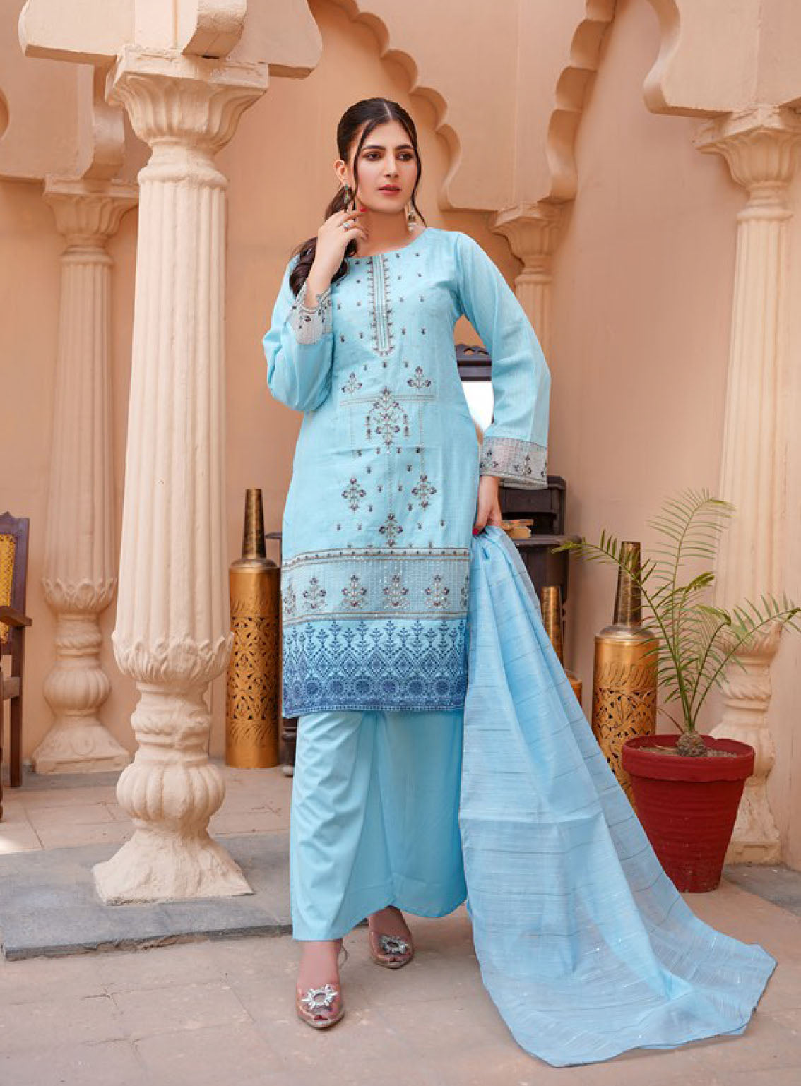 Koh-E-Noor By Noorjahan Premium Embroidered Lawn 3 Piece Unstitched Suit NJ24KN PEL D-09 Koh-E-Noor By Noorjahan Premium Embroidered Lawn 3 Piece Unstitched Suit NJ24KN PEL D-09