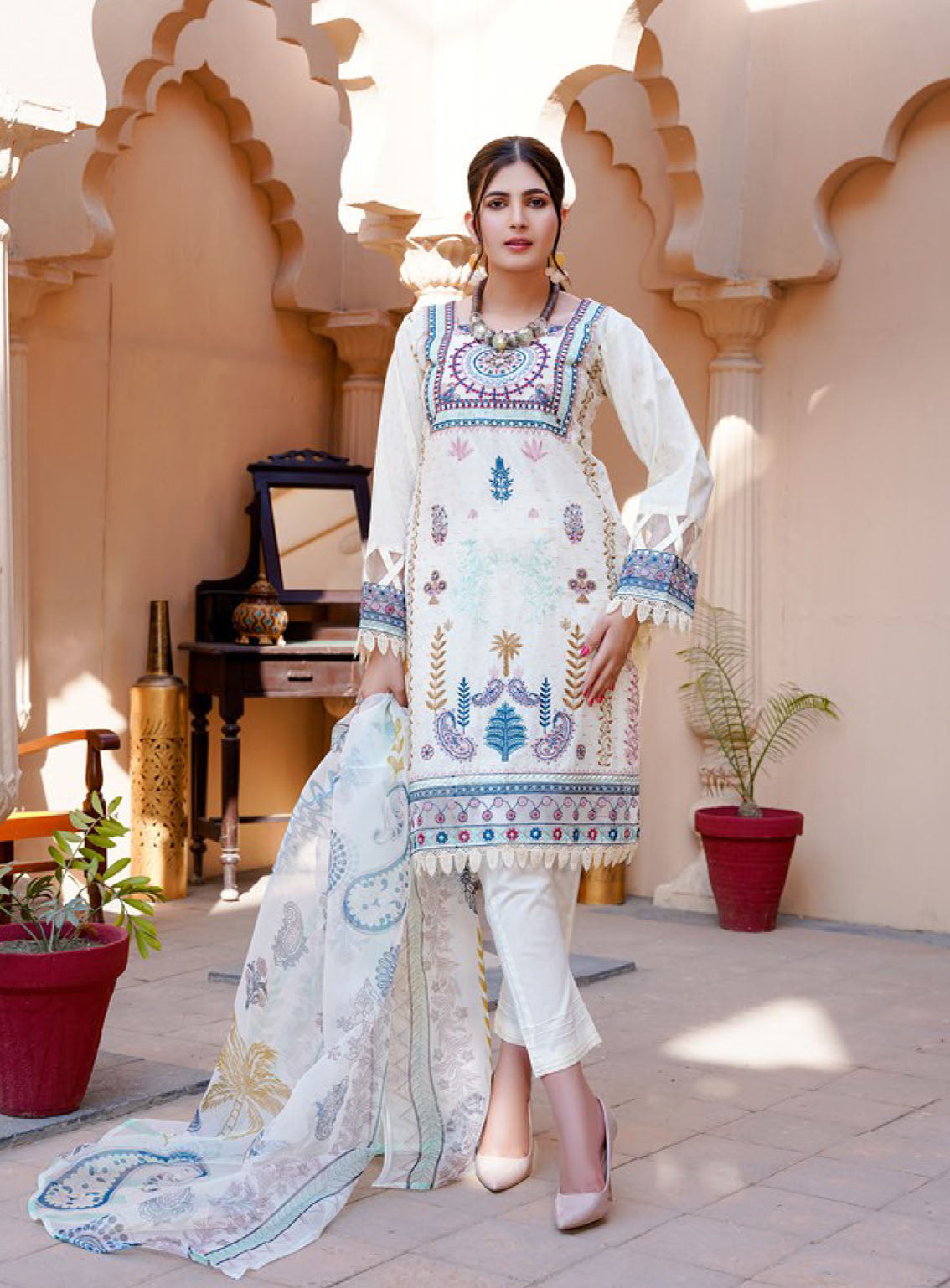 Koh-E-Noor By Noorjahan Premium Embroidered Lawn 3 Piece Unstitched Suit NJ24KN PEL D-11 Koh-E-Noor By Noorjahan Premium Embroidered Lawn 3 Piece Unstitched Suit NJ24KN PEL D-11