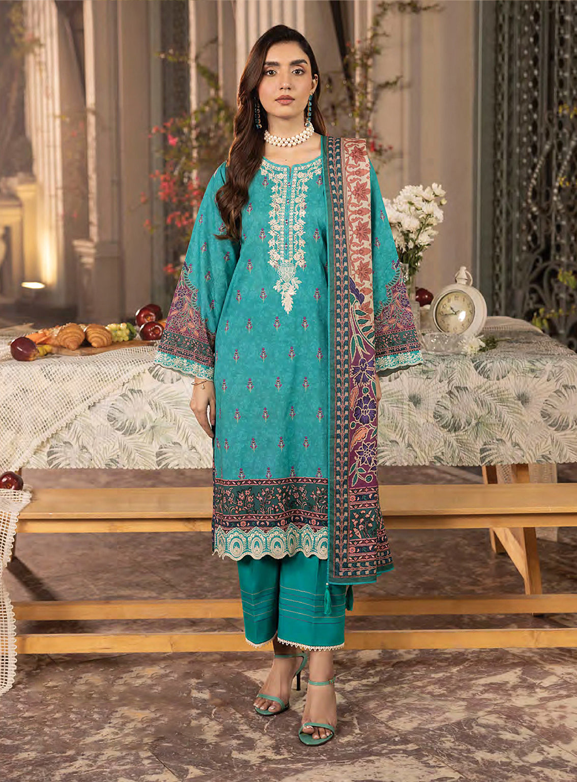Komal By LSM Lakhany Embroidered Lawn 3 Piece Unstitched Suit LSM25KEL LG-AR-0131 Komal By LSM Lakhany Embroidered Lawn 3 Piece Unstitched Suit LSM25KEL LG-AR-0131