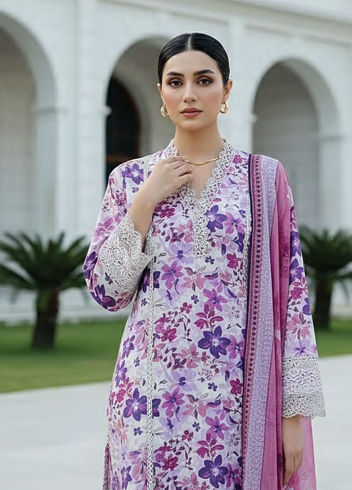 Komal By LSM Lakhany Luxury Embroidered Lawn 3 Piece Unstitched Suit LSM26KL D-LG-IZ-0516 Komal By LSM Lakhany Luxury Embroidered Lawn 3 Piece Unstitched Suit LSM26KL D-LG-IZ-0516