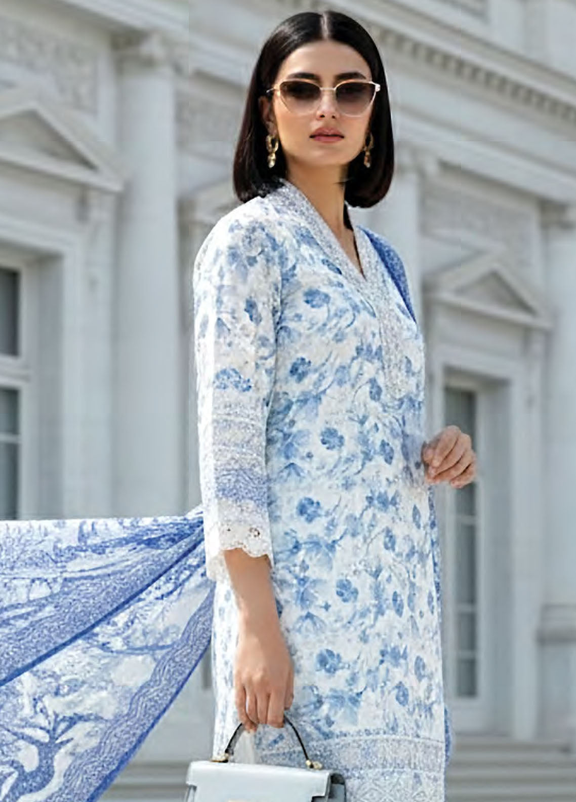 Komal By LSM Lakhany Luxury Embroidered Lawn 3 Piece Unstitched Suit LSM26KL D-LG-MM-0922 Komal By LSM Lakhany Luxury Embroidered Lawn 3 Piece Unstitched Suit LSM26KL D-LG-MM-0922