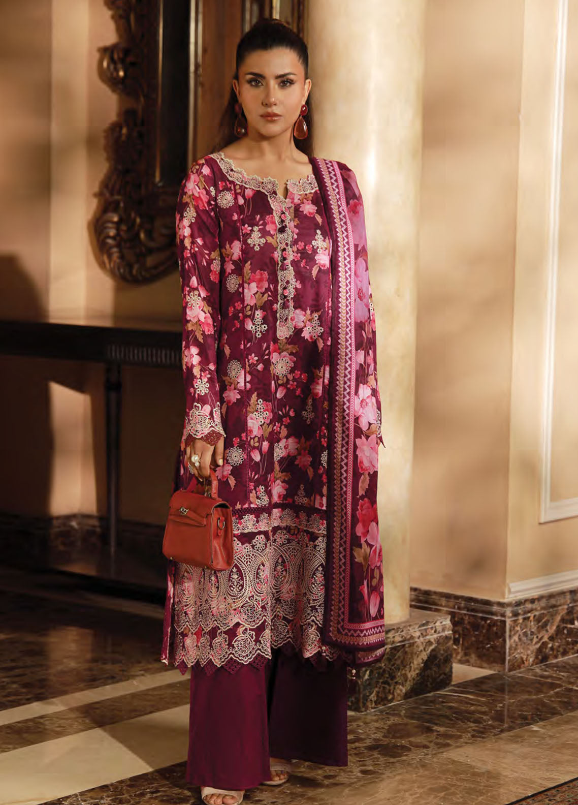 Komal By LSM Lakhany Luxury Embroidered Lawn 3 Piece Unstitched Suit LSM26KL D-LG-RL-0360 Komal By LSM Lakhany Luxury Embroidered Lawn 3 Piece Unstitched Suit LSM26KL D-LG-RL-0360