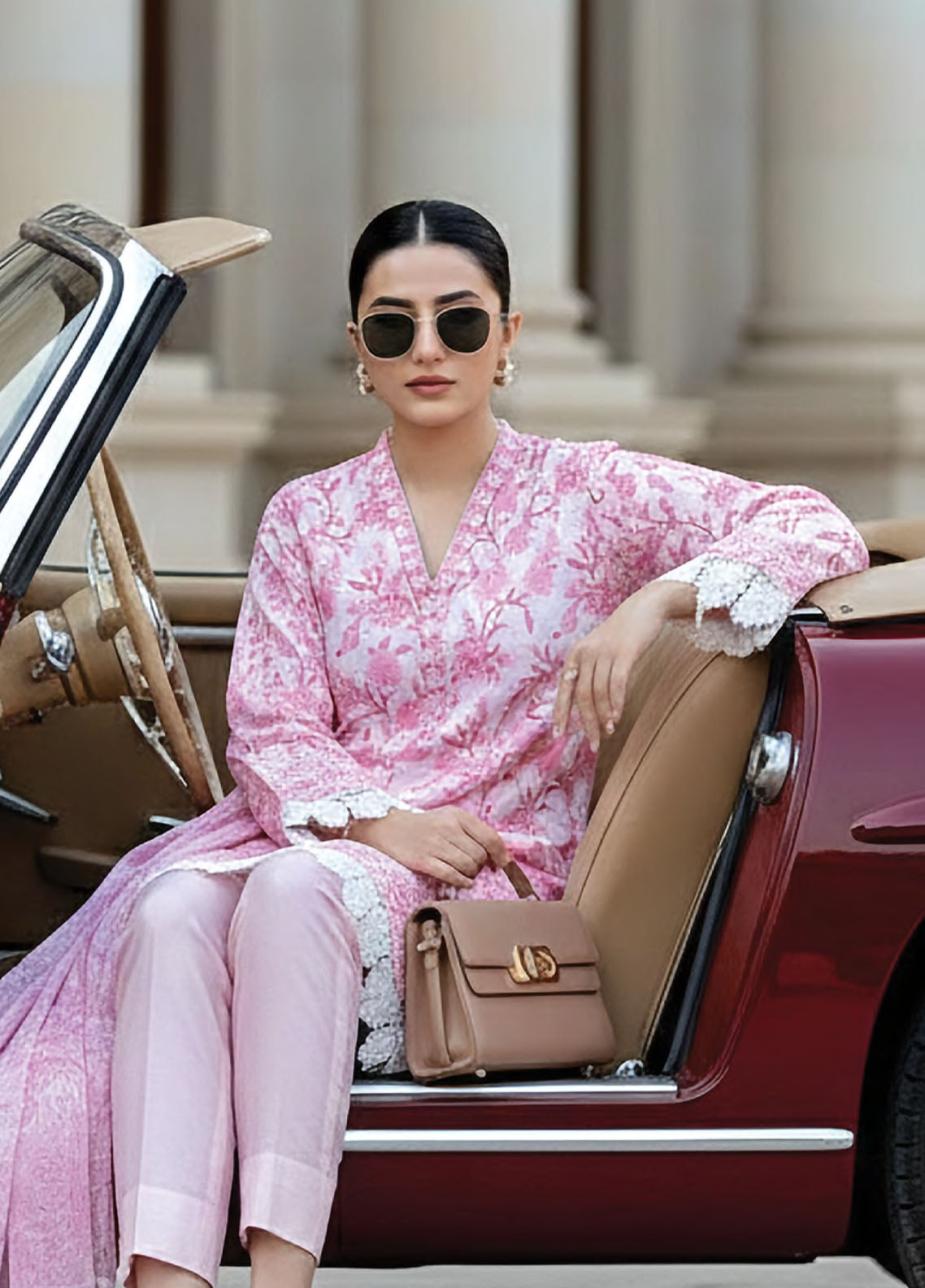 Komal By LSM Lakhany Luxury Embroidered Lawn 3 Piece Unstitched Suit LSM26KL D-LG-RL-0444 Komal By LSM Lakhany Luxury Embroidered Lawn 3 Piece Unstitched Suit LSM26KL D-LG-RL-0444