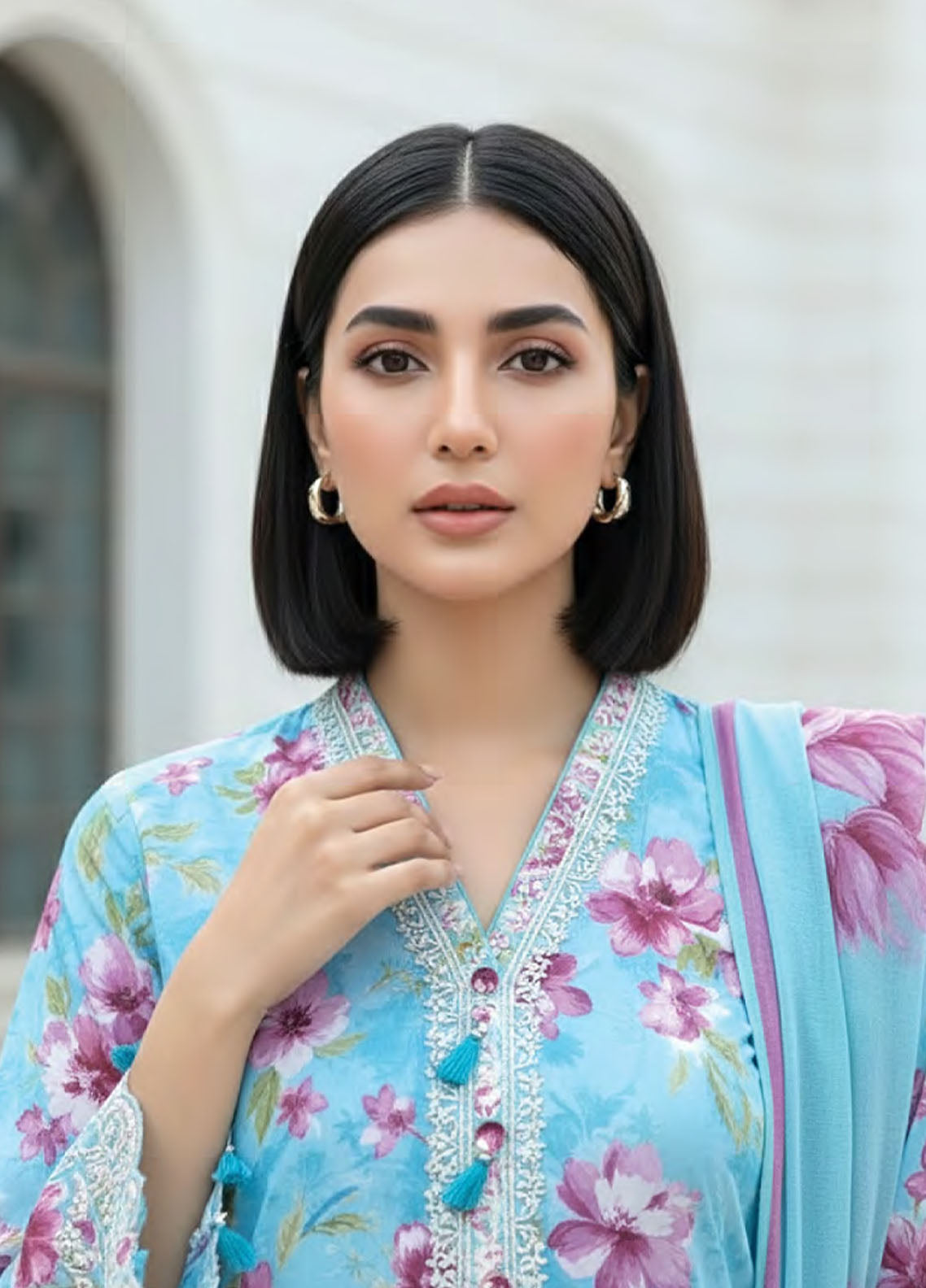 Komal By LSM Lakhany Luxury Embroidered Lawn 3 Piece Unstitched Suit LSM26KL D-LG-UB-0339 Komal By LSM Lakhany Luxury Embroidered Lawn 3 Piece Unstitched Suit LSM26KL D-LG-UB-0339