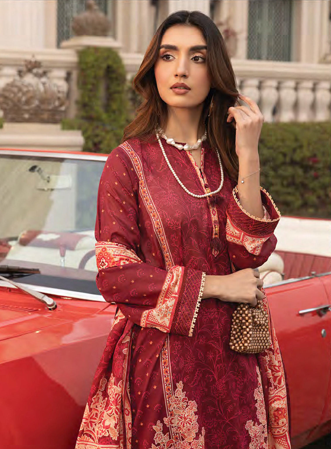 Komal By LSM Lakhany Printed Lawn 3 Piece Unstitched Suit LSM25KPL LG-AR-0116 Komal By LSM Lakhany Printed Lawn 3 Piece Unstitched Suit LSM25KPL LG-AR-0116