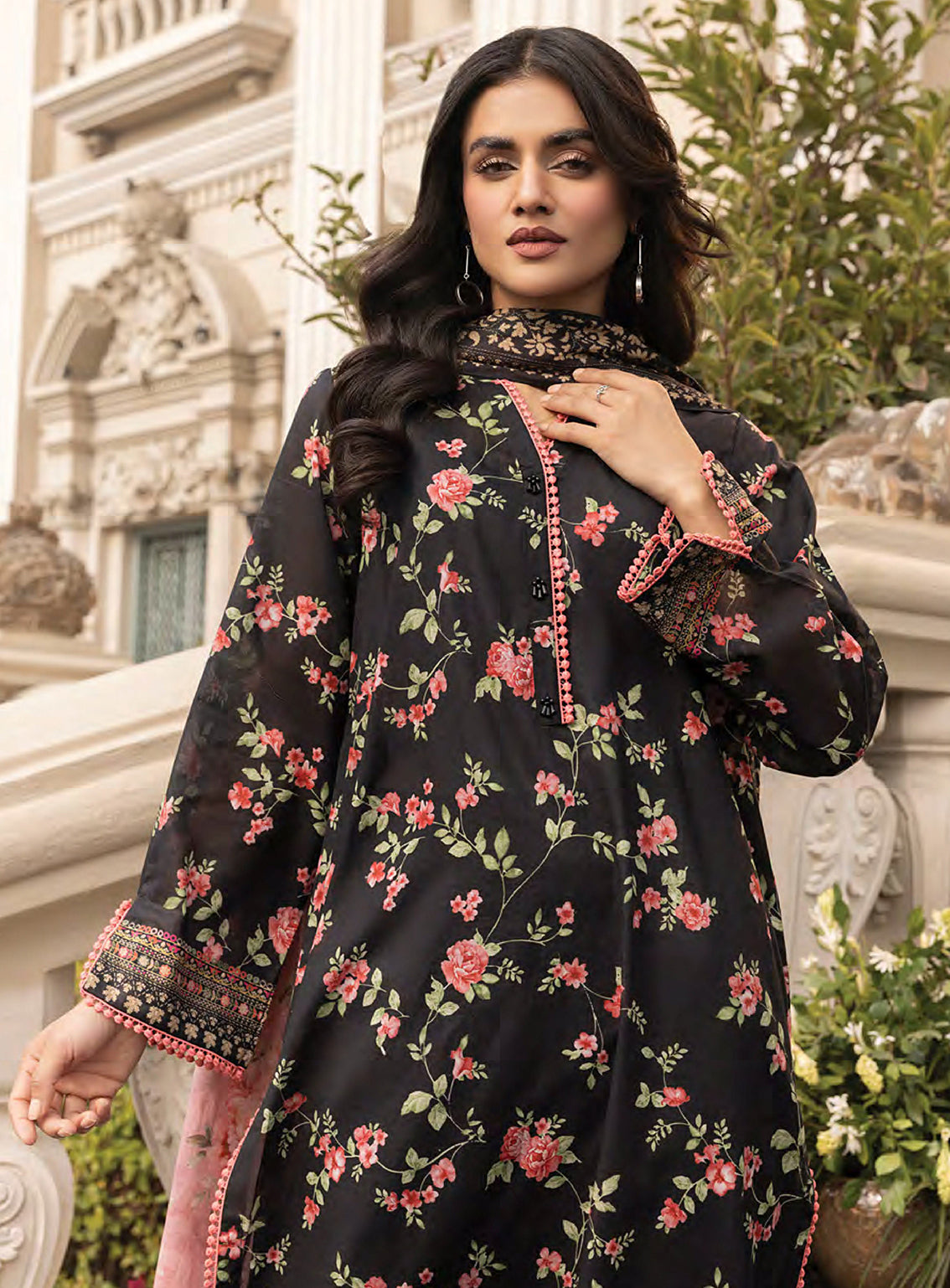 Komal By LSM Lakhany Printed Lawn 3 Piece Unstitched Suit LSM25KPL LG-MM-0260 Komal By LSM Lakhany Printed Lawn 3 Piece Unstitched Suit LSM25KPL LG-MM-0260