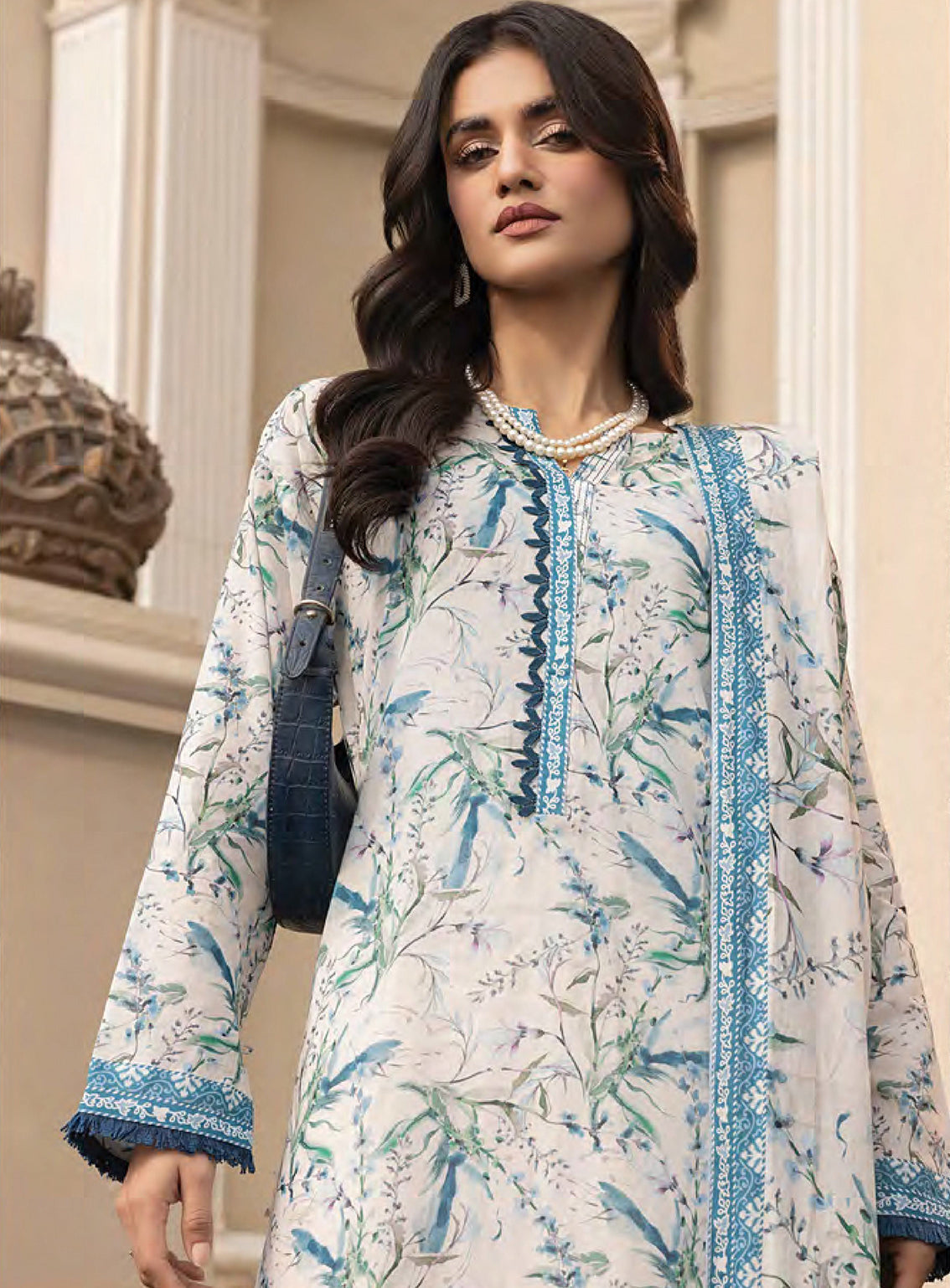 Komal By LSM Lakhany Printed Lawn 3 Piece Unstitched Suit LSM25KPL LG-MM-0261 Komal By LSM Lakhany Printed Lawn 3 Piece Unstitched Suit LSM25KPL LG-MM-0261
