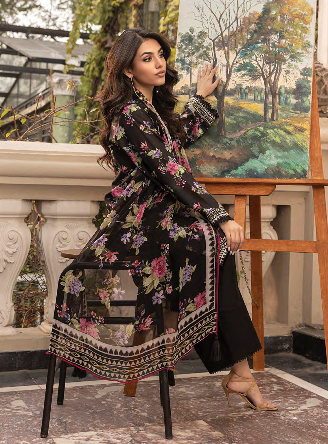 Komal By LSM Lakhany Printed Lawn 3 Piece Unstitched Suit LSM25KPL LG-MM-0305 Komal By LSM Lakhany Printed Lawn 3 Piece Unstitched Suit LSM25KPL LG-MM-0305