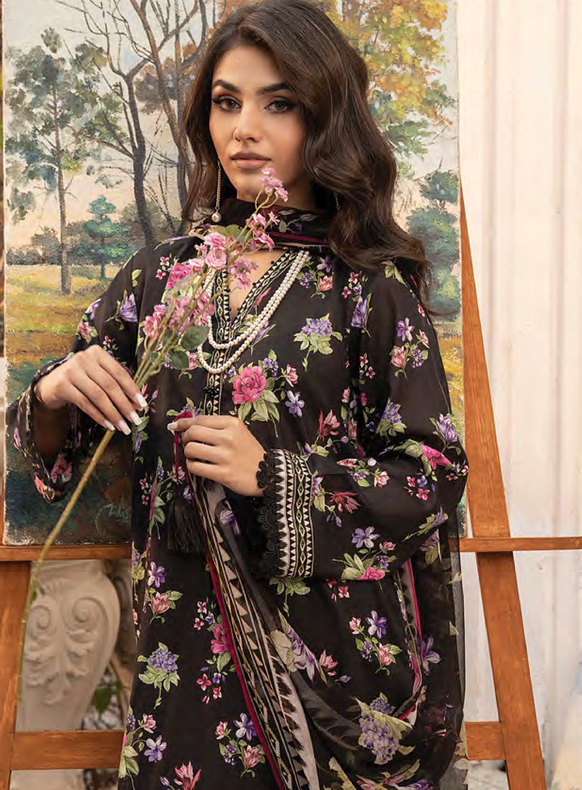 Komal By LSM Lakhany Printed Lawn 3 Piece Unstitched Suit LSM25KPL LG-MM-0305 Komal By LSM Lakhany Printed Lawn 3 Piece Unstitched Suit LSM25KPL LG-MM-0305