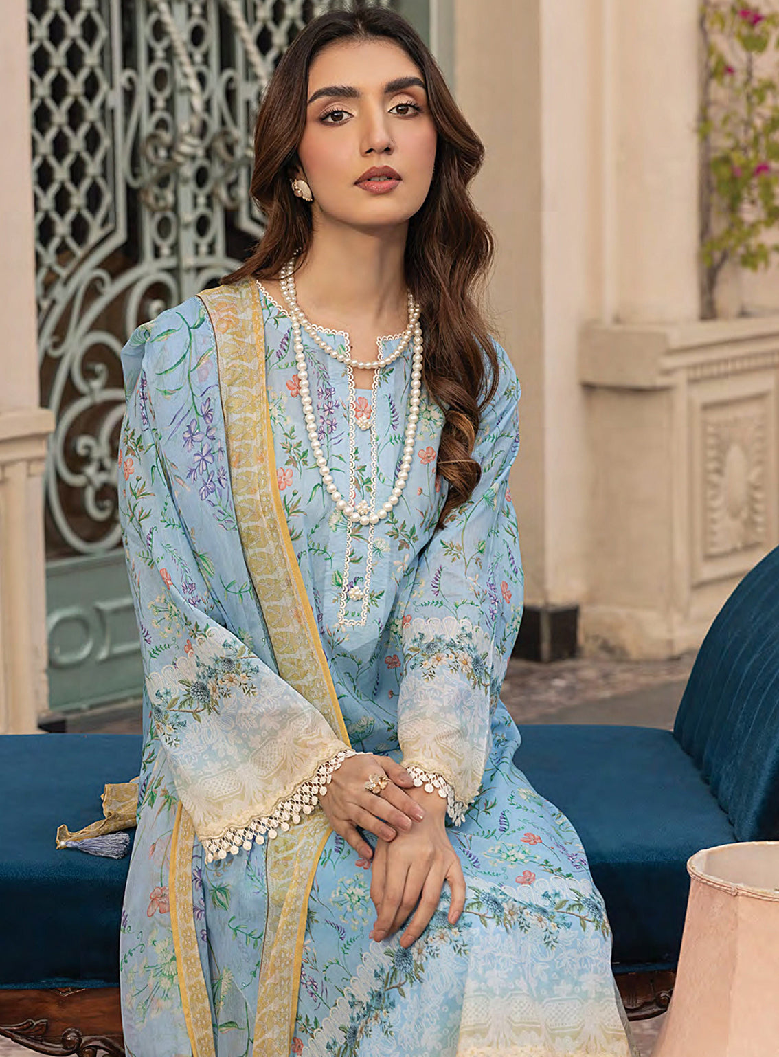 Komal By LSM Lakhany Printed Lawn 3 Piece Unstitched Suit LSM25KPL LG-MM-0307 Komal By LSM Lakhany Printed Lawn 3 Piece Unstitched Suit LSM25KPL LG-MM-0307