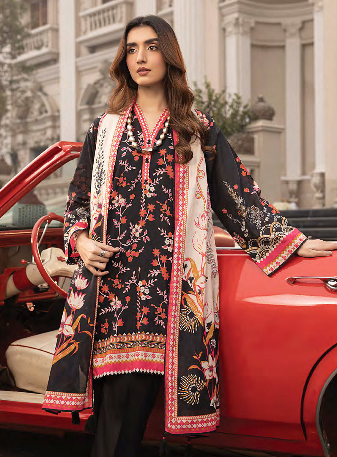 Komal By LSM Lakhany Printed Lawn 3 Piece Unstitched Suit LSM25KPL LG-RL-0167 Komal By LSM Lakhany Printed Lawn 3 Piece Unstitched Suit LSM25KPL LG-RL-0167