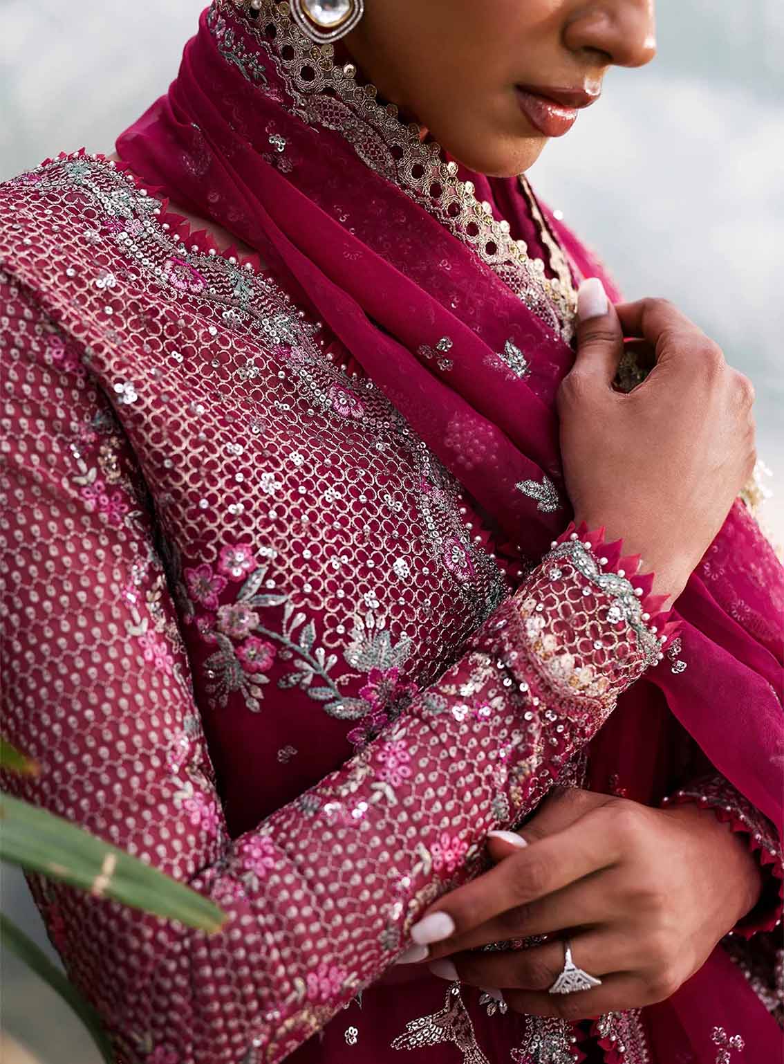 La Fuchsia By Afrozeh Embroidered Organza 3 Piece Unstitched Suit AF25LFV1 D-03 ROWAN La Fuchsia By Afrozeh Embroidered Organza 3 Piece Unstitched Suit AF25LFV1 D-03 ROWAN