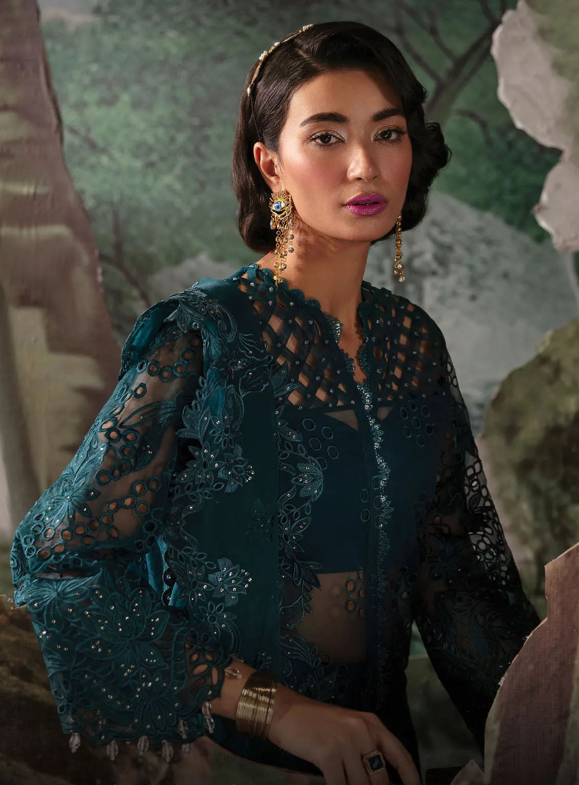 La Fuchsia By Afrozeh Festive Embroidered Organza 3 Piece Unstitched Suit AF24LV2 ALBA La Fuchsia By Afrozeh Festive Embroidered Organza 3 Piece Unstitched Suit AF24LV2 ALBA