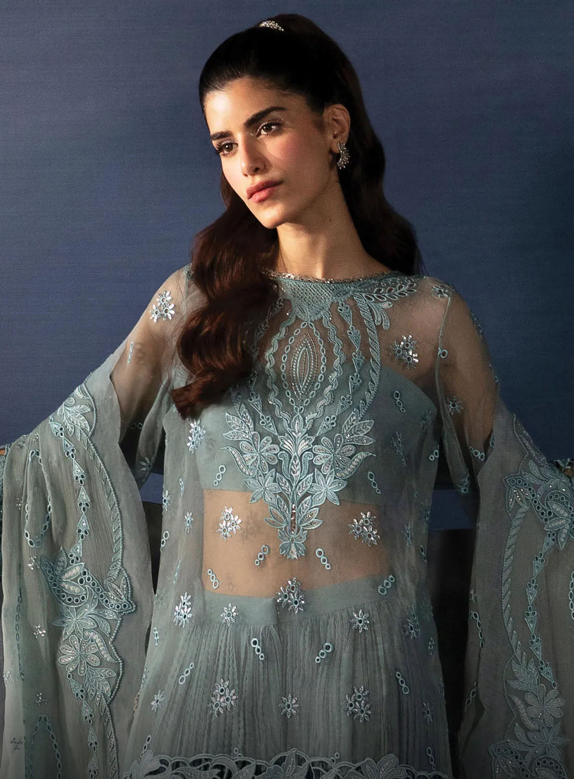 La Fuchsia By Afrozeh Festive Embroidered Organza 3 Piece Unstitched Suit AF24LV2 ASTRA La Fuchsia By Afrozeh Festive Embroidered Organza 3 Piece Unstitched Suit AF24LV2 ASTRA